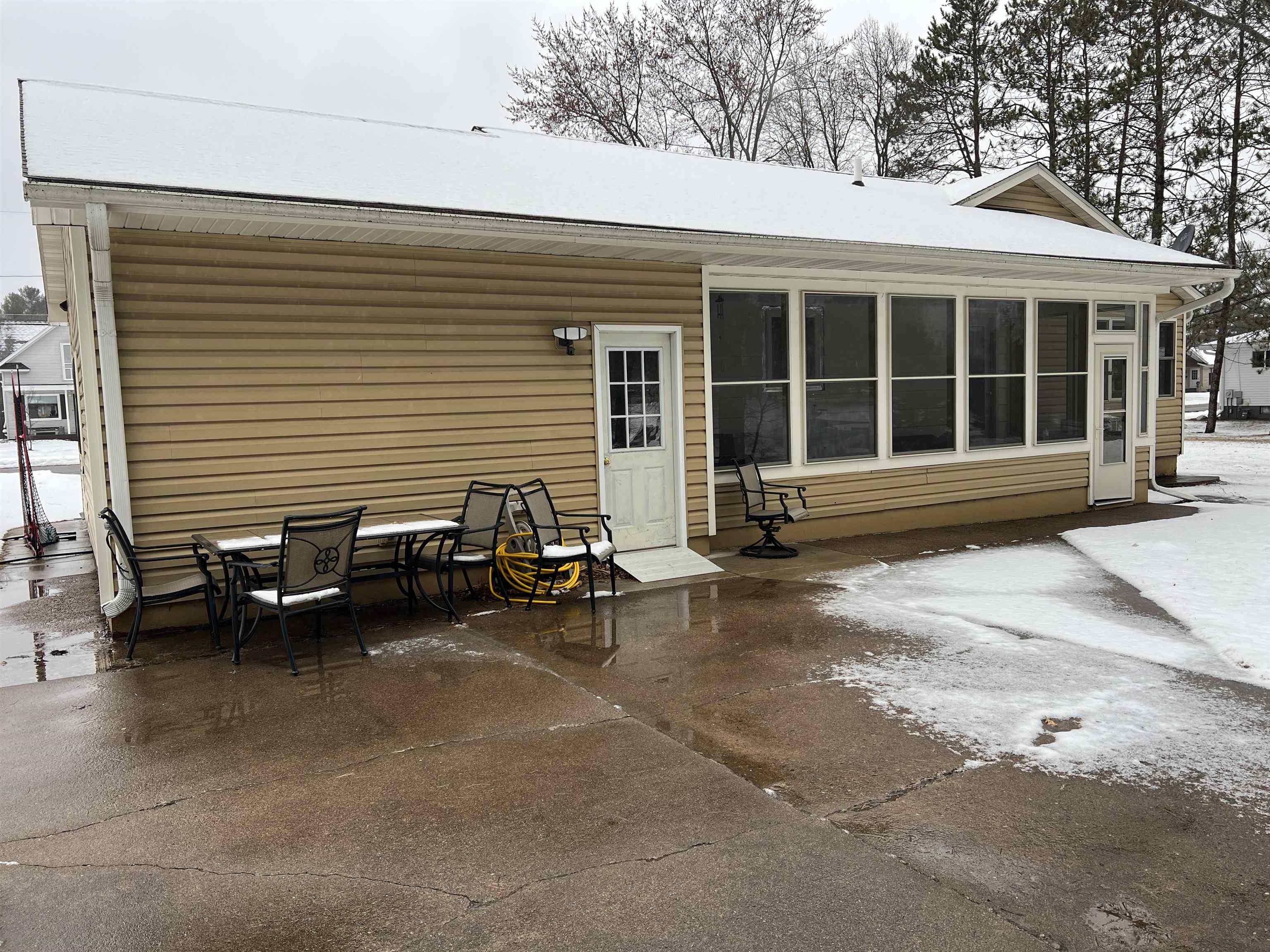 1305 CEDAR STREET, Merrill, Wisconsin 54452, 3 Bedrooms Bedrooms, ,1 BathroomBathrooms,Residential,For Sale,1305 CEDAR STREET,22501178