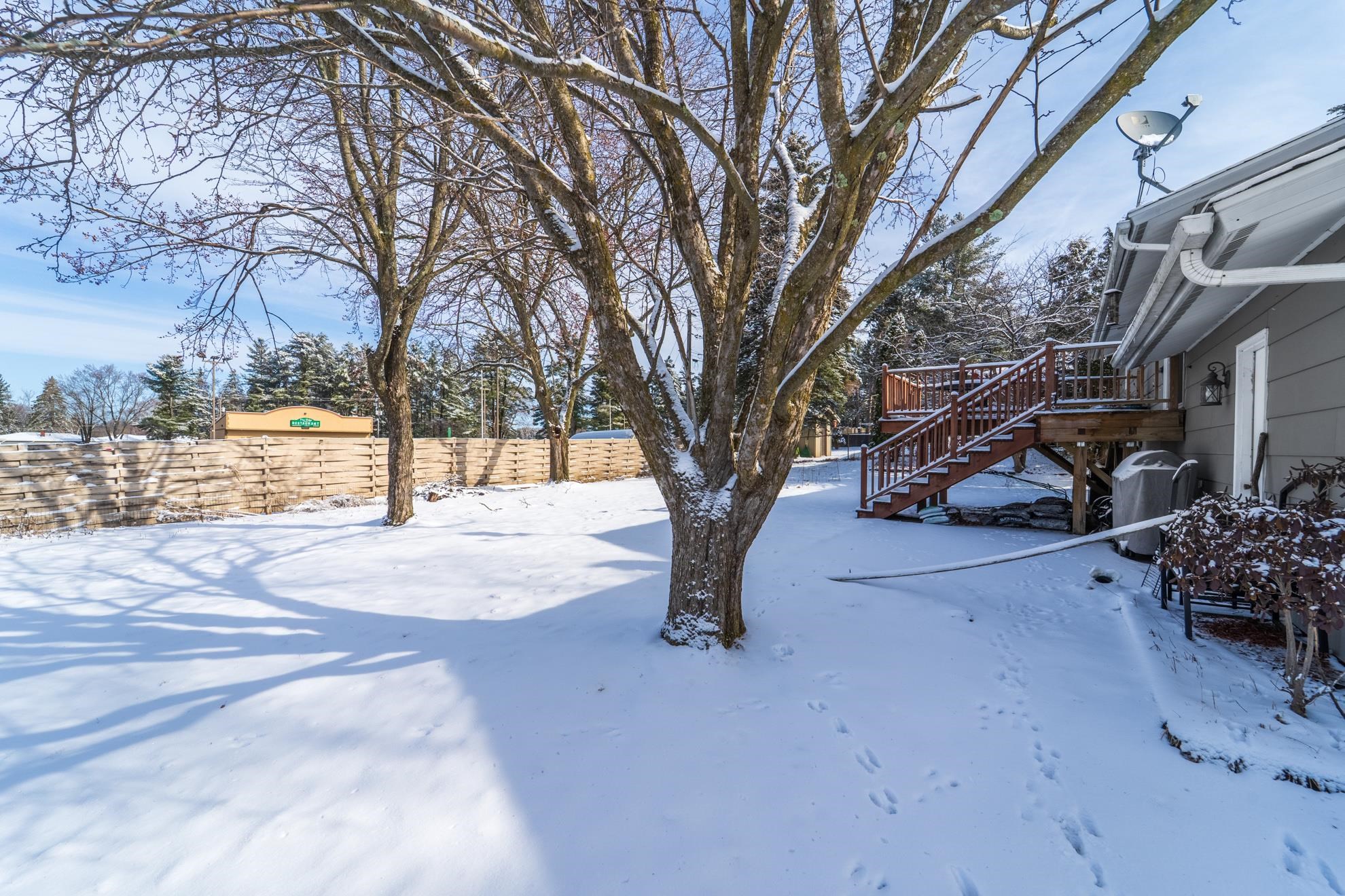 1008 ELM STREET, Merrill, Wisconsin 54452, 3 Bedrooms Bedrooms, ,1 BathroomBathrooms,Residential,For Sale,1008 ELM STREET,22501180