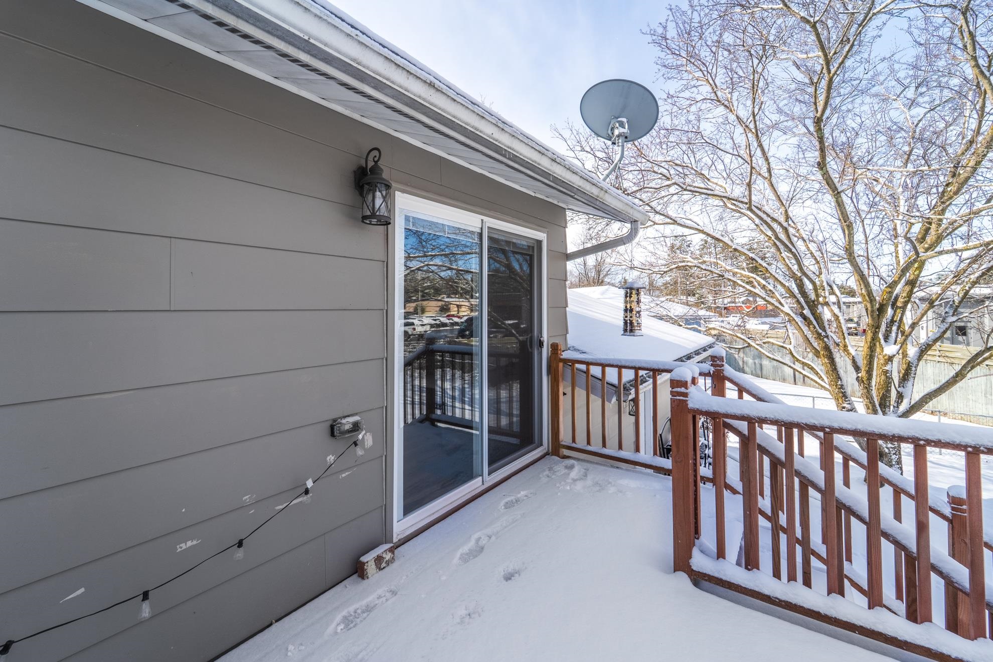 1008 ELM STREET, Merrill, Wisconsin 54452, 3 Bedrooms Bedrooms, ,1 BathroomBathrooms,Residential,For Sale,1008 ELM STREET,22501180