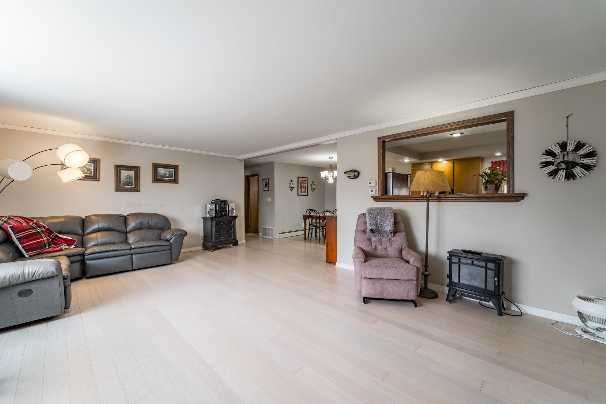 121 E WELLS STREET, Unity, Wisconsin 54488, 4 Bedrooms Bedrooms, ,2 BathroomsBathrooms,Residential,For Sale,121 E WELLS STREET,22501182