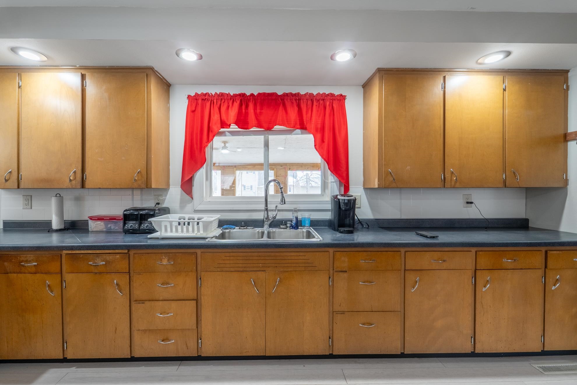 121 E WELLS STREET, Unity, Wisconsin 54488, 4 Bedrooms Bedrooms, ,2 BathroomsBathrooms,Residential,For Sale,121 E WELLS STREET,22501182