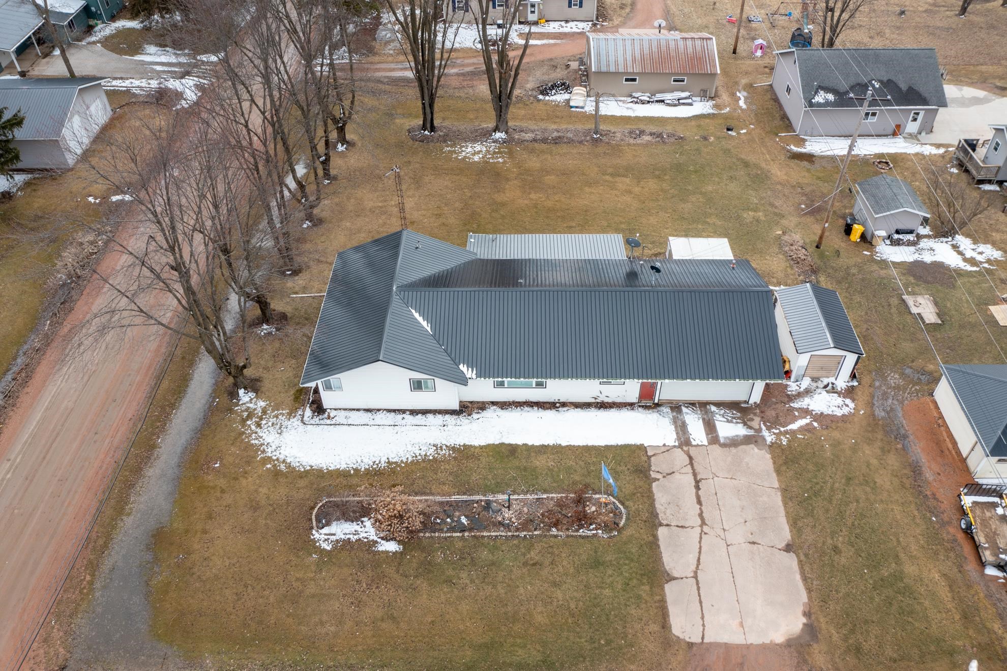 121 E WELLS STREET, Unity, Wisconsin 54488, 4 Bedrooms Bedrooms, ,2 BathroomsBathrooms,Residential,For Sale,121 E WELLS STREET,22501182