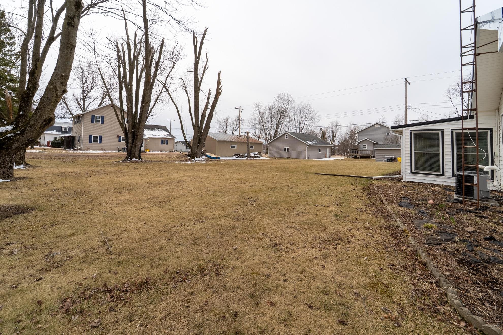 121 E WELLS STREET, Unity, Wisconsin 54488, 4 Bedrooms Bedrooms, ,2 BathroomsBathrooms,Residential,For Sale,121 E WELLS STREET,22501182