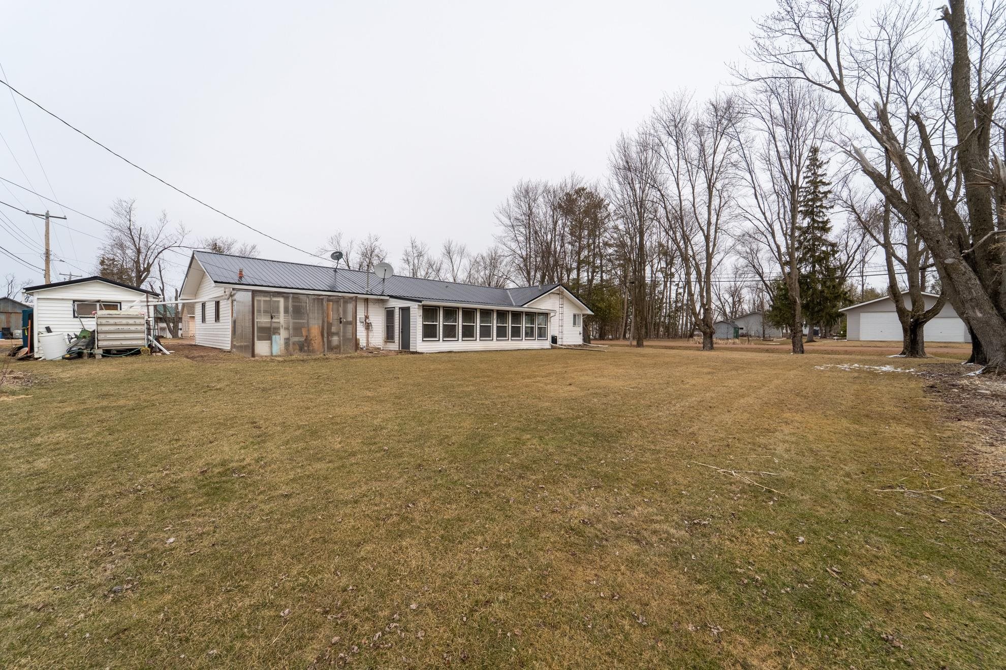 121 E WELLS STREET, Unity, Wisconsin 54488, 4 Bedrooms Bedrooms, ,2 BathroomsBathrooms,Residential,For Sale,121 E WELLS STREET,22501182