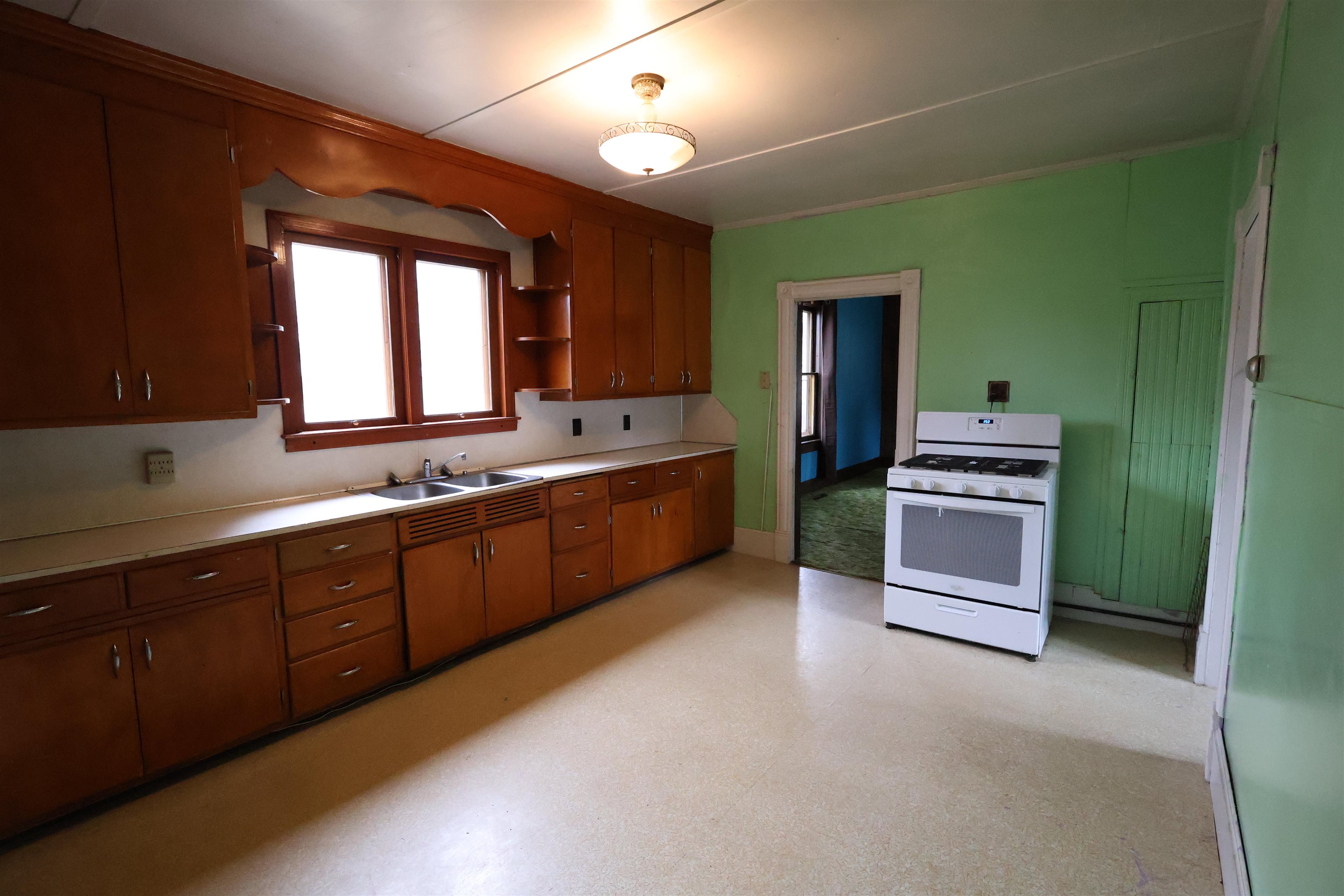 3921 80TH STREET SOUTH, Wisconsin Rapids, Wisconsin 54494, 3 Bedrooms Bedrooms, ,1 BathroomBathrooms,Residential,For Sale,3921 80TH STREET SOUTH,22501183