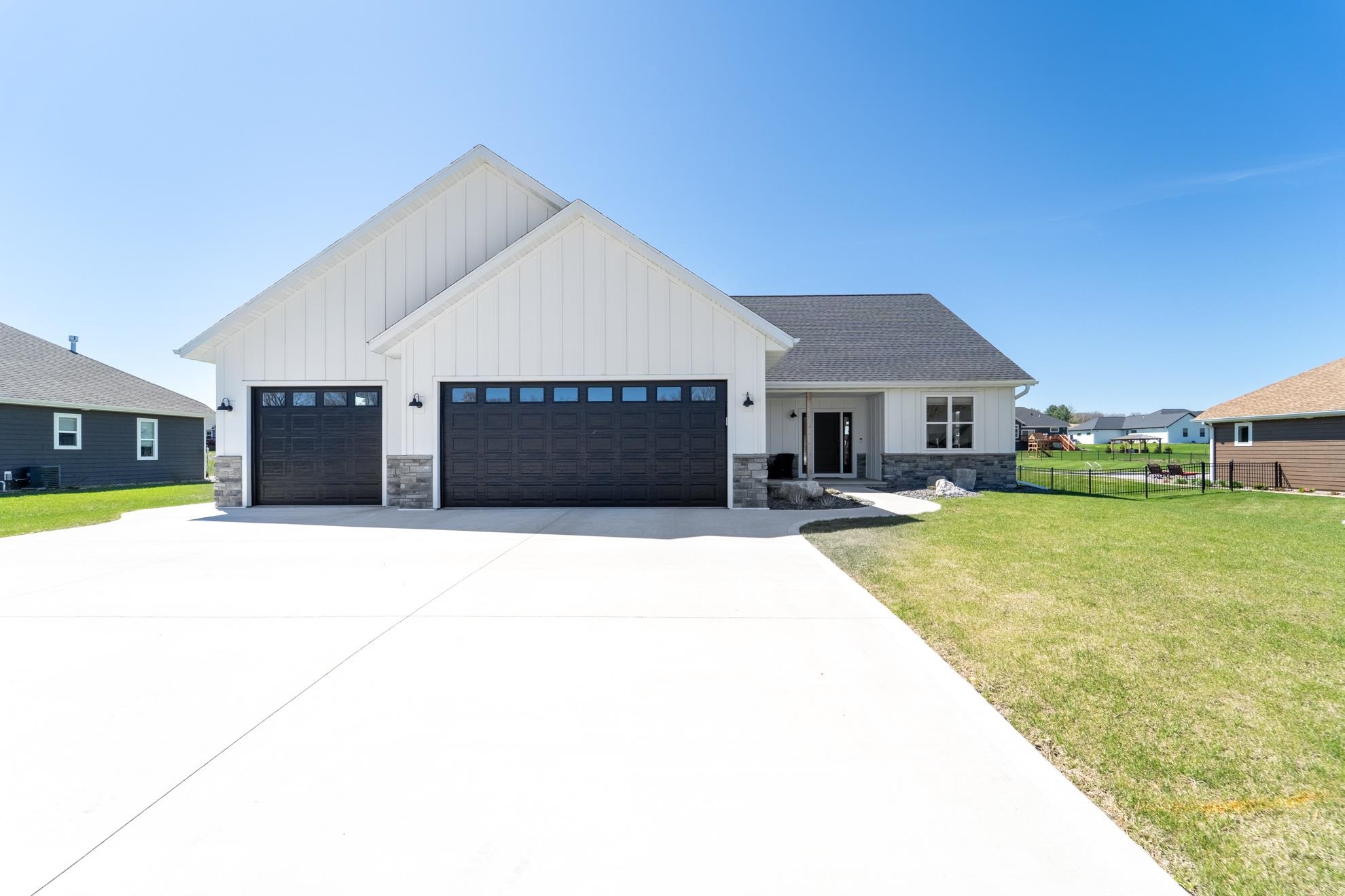 150551 LAVENDER LANE, Wausau, Wisconsin 54401, 6 Bedrooms Bedrooms, ,3 BathroomsBathrooms,Residential,For Sale,150551 LAVENDER LANE,22501187