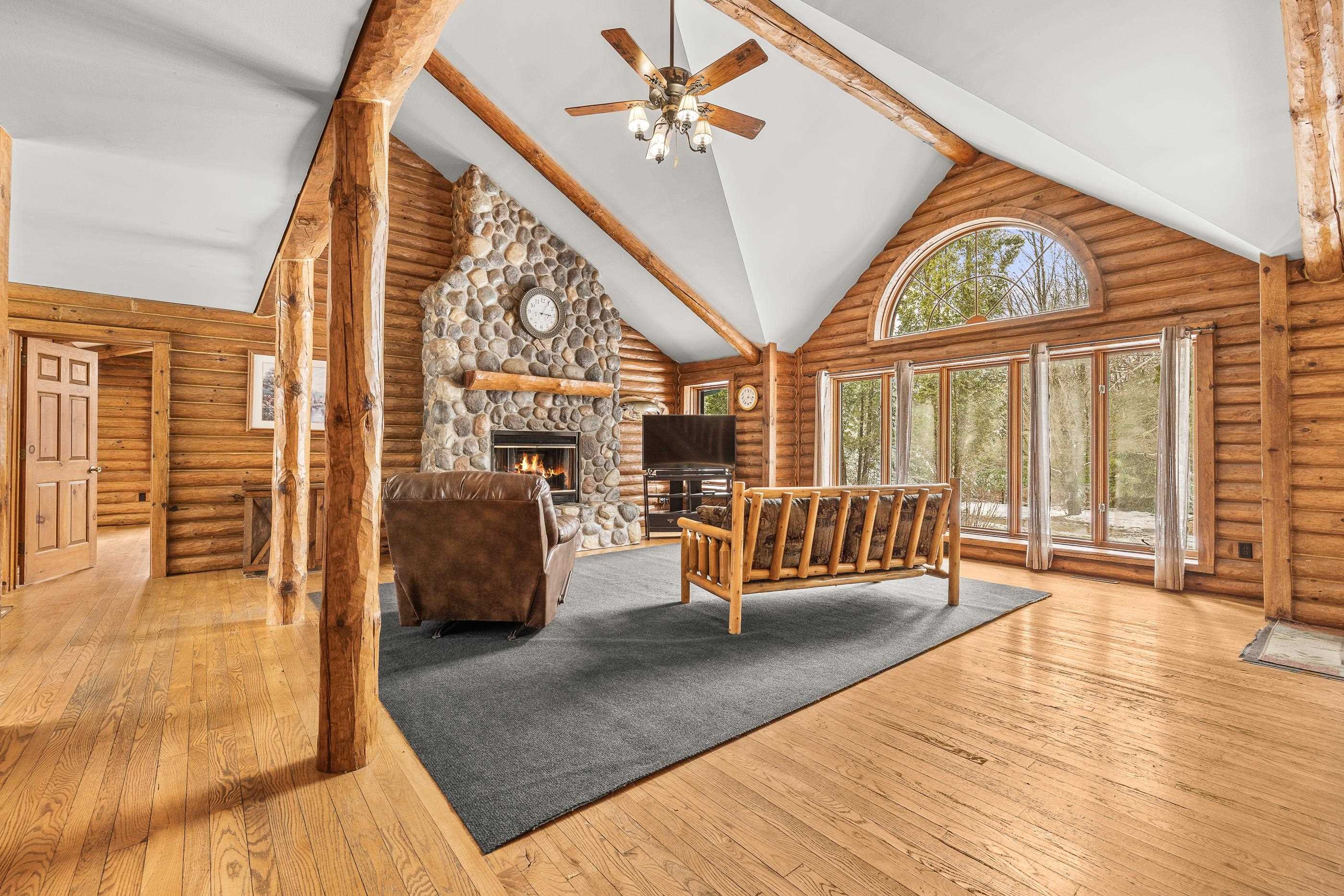 4051 N HAY MEADOW DRIVE, Mosinee, Wisconsin 54455, 5 Bedrooms Bedrooms, ,3 BathroomsBathrooms,Residential,For Sale,4051 N HAY MEADOW DRIVE,22501189