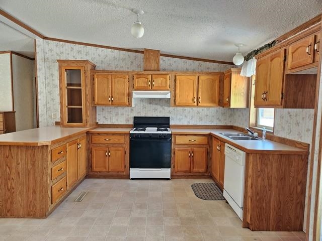 2261 COUNTY ROAD G, Nekoosa, Wisconsin 54457, 3 Bedrooms Bedrooms, ,2 BathroomsBathrooms,Residential,For Sale,2261 COUNTY ROAD G,22501193