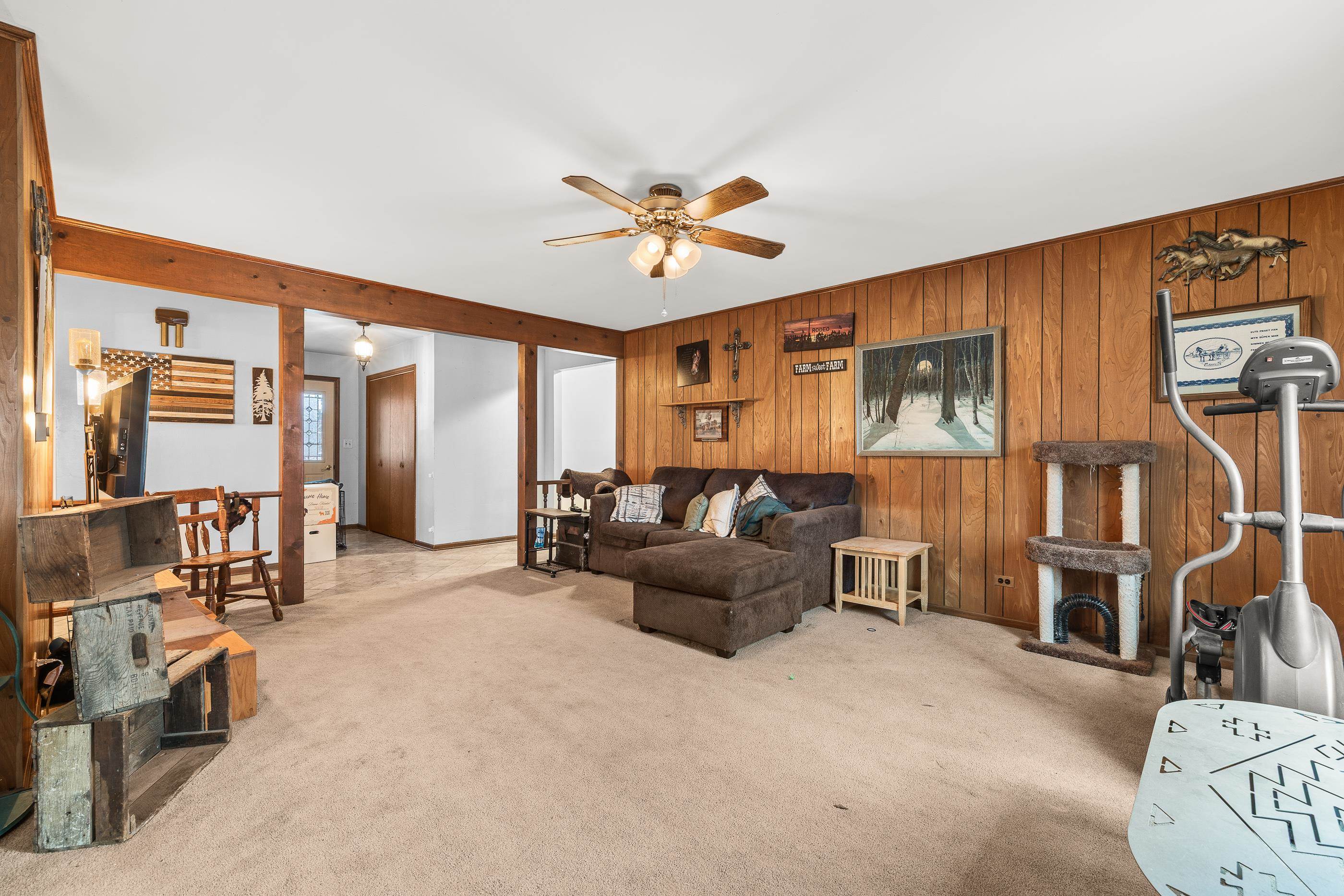 10670 COUNTY ROAD D, Almond, Wisconsin 54909, 3 Bedrooms Bedrooms, ,2 BathroomsBathrooms,Residential,For Sale,10670 COUNTY ROAD D,22501194