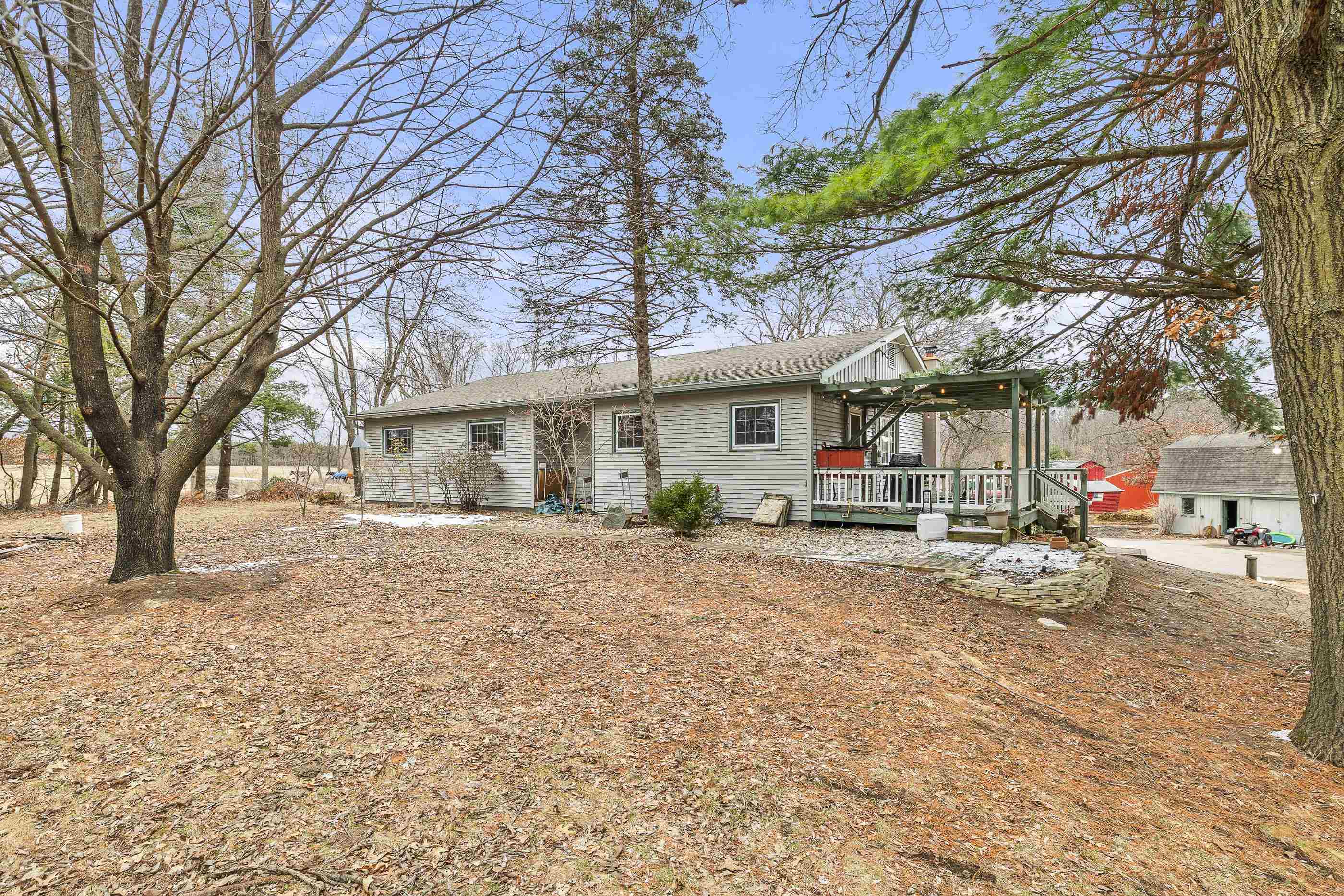 10670 COUNTY ROAD D, Almond, Wisconsin 54909, 3 Bedrooms Bedrooms, ,2 BathroomsBathrooms,Residential,For Sale,10670 COUNTY ROAD D,22501194