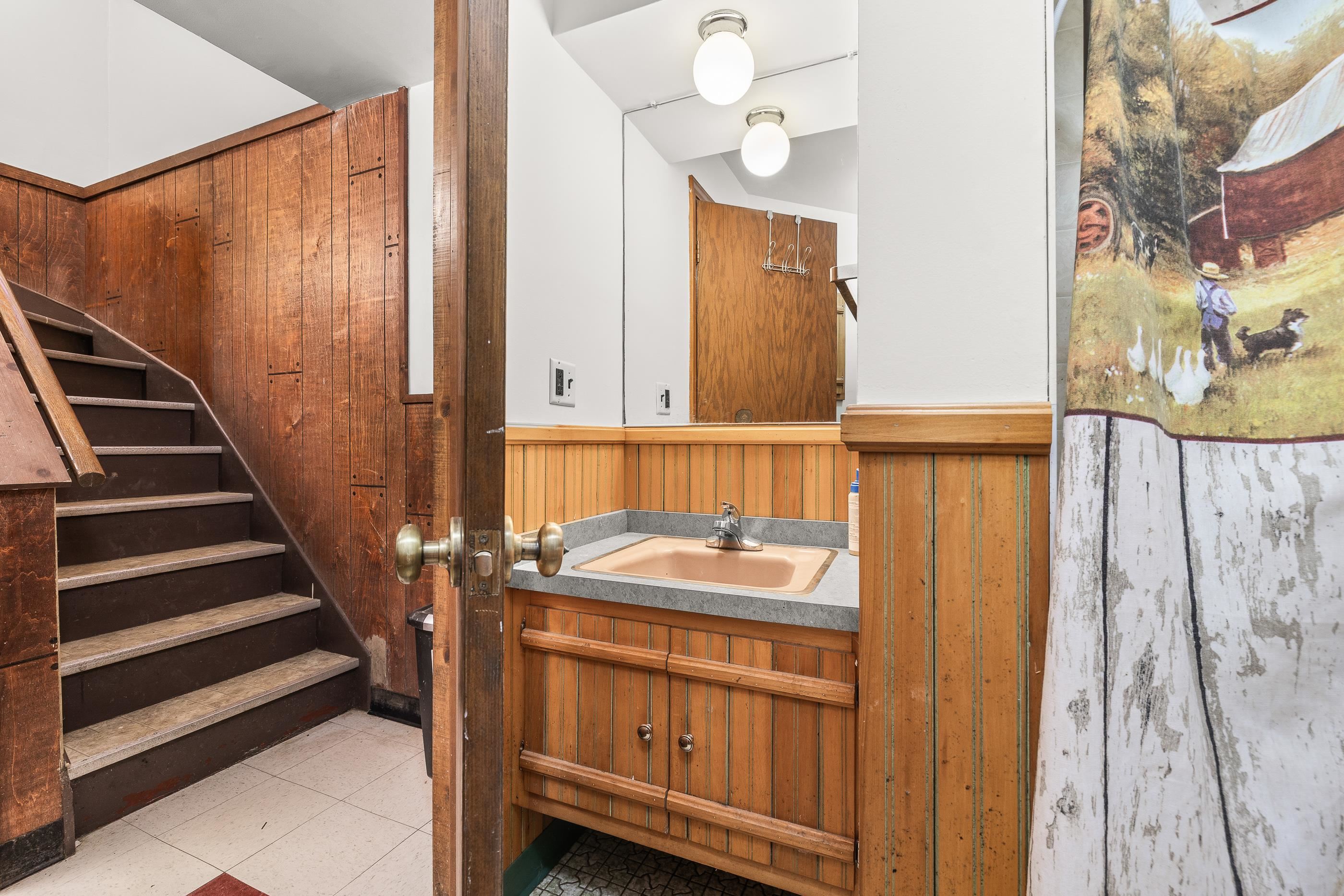 10670 COUNTY ROAD D, Almond, Wisconsin 54909, 3 Bedrooms Bedrooms, ,2 BathroomsBathrooms,Residential,For Sale,10670 COUNTY ROAD D,22501194