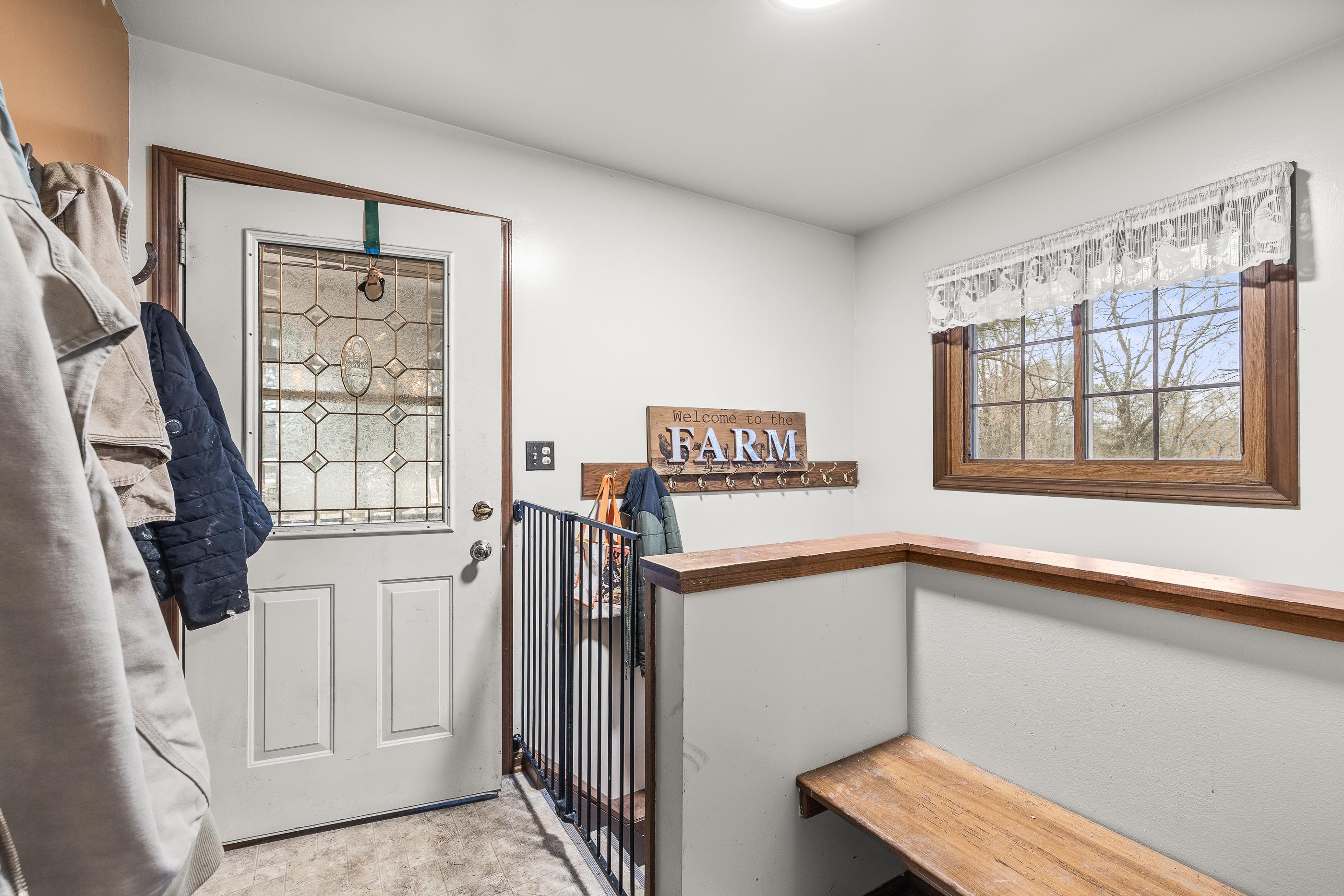10670 COUNTY ROAD D, Almond, Wisconsin 54909, 3 Bedrooms Bedrooms, ,2 BathroomsBathrooms,Residential,For Sale,10670 COUNTY ROAD D,22501194