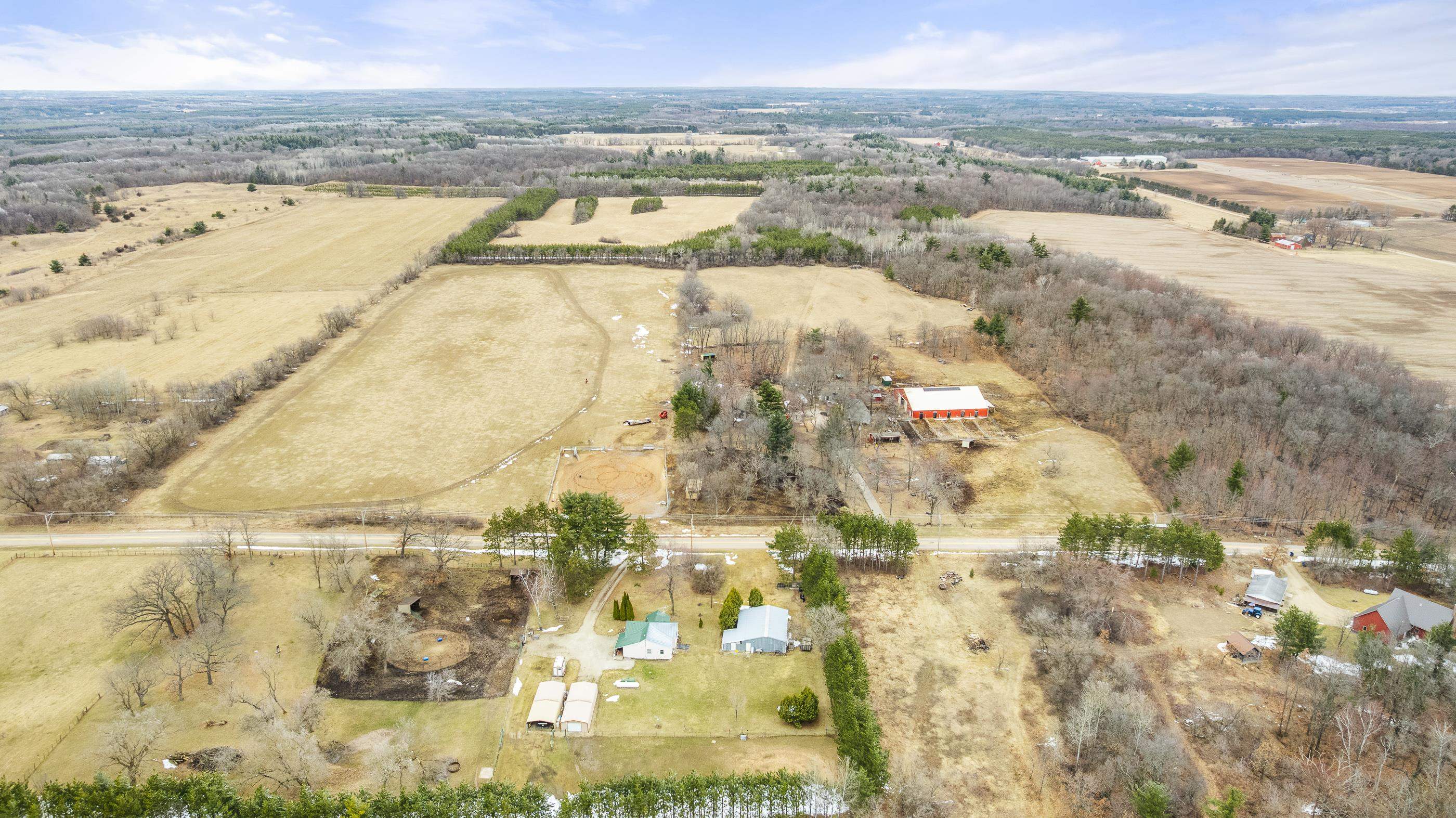 10670 COUNTY ROAD D, Almond, Wisconsin 54909, 3 Bedrooms Bedrooms, ,2 BathroomsBathrooms,Residential,For Sale,10670 COUNTY ROAD D,22501194