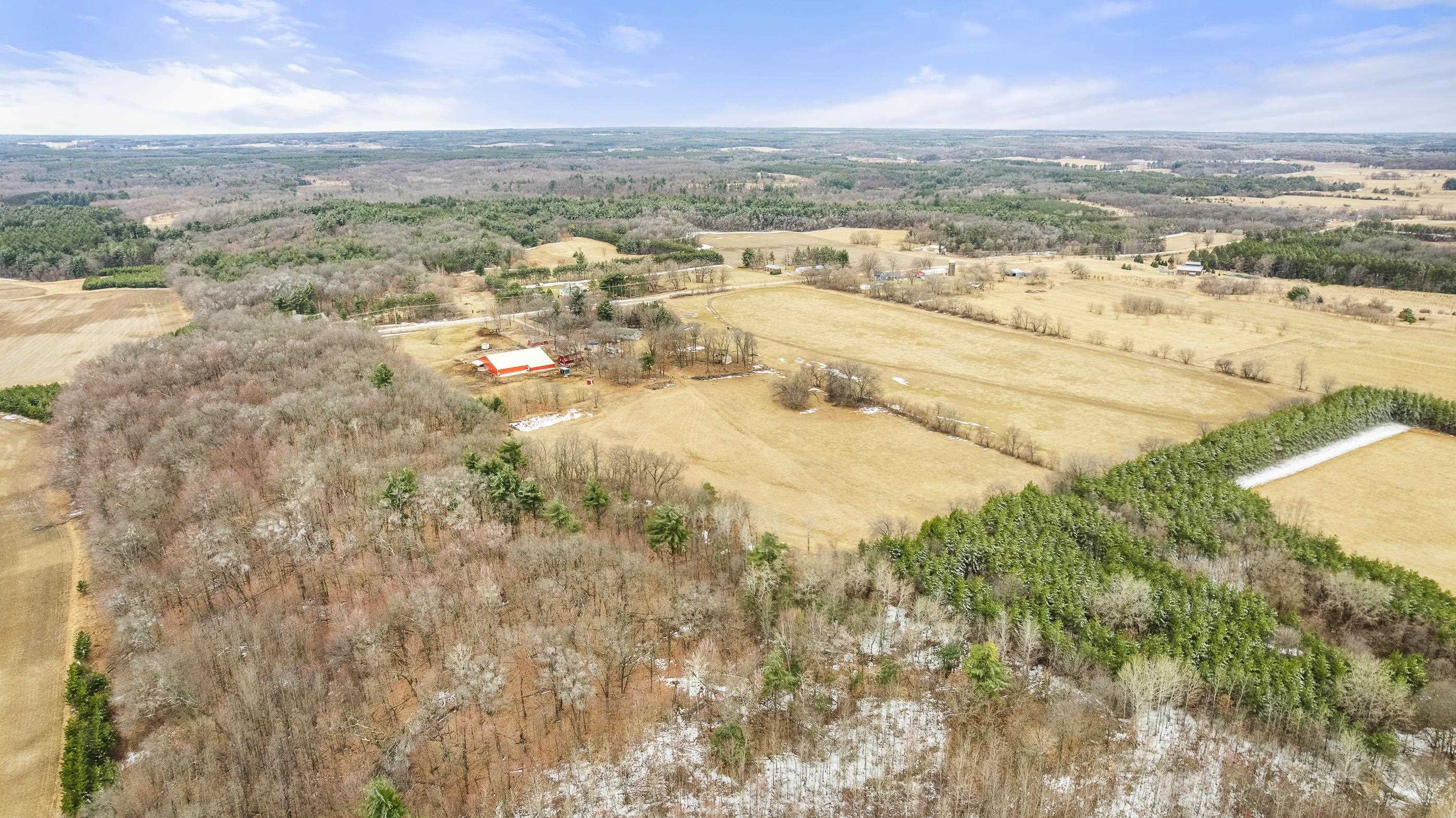 10670 COUNTY ROAD D, Almond, Wisconsin 54909, 3 Bedrooms Bedrooms, ,2 BathroomsBathrooms,Residential,For Sale,10670 COUNTY ROAD D,22501194