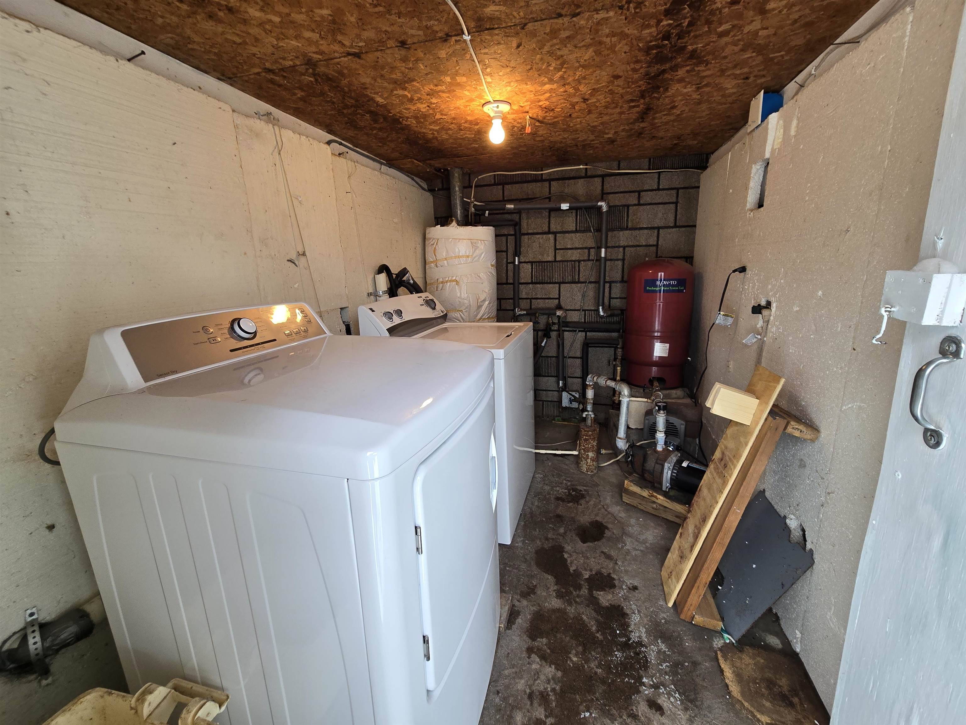 N10444 N HORSESHOE ROAD, Tomahawk, Wisconsin 54487, 1 Bedroom Bedrooms, ,1 BathroomBathrooms,Residential,For Sale,N10444 N HORSESHOE ROAD,22501195
