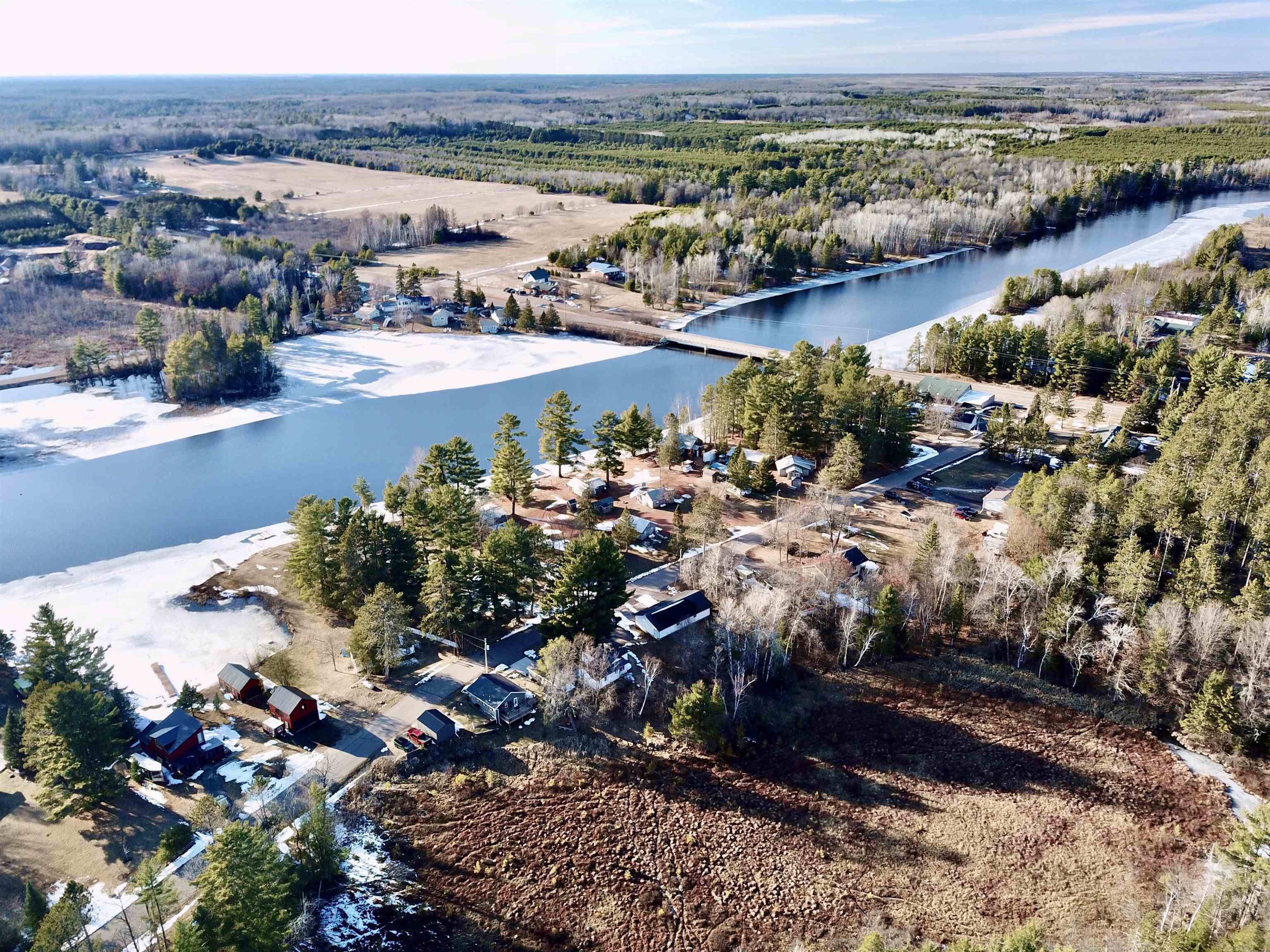 N10444 N HORSESHOE ROAD, Tomahawk, Wisconsin 54487, 1 Bedroom Bedrooms, ,1 BathroomBathrooms,Residential,For Sale,N10444 N HORSESHOE ROAD,22501195