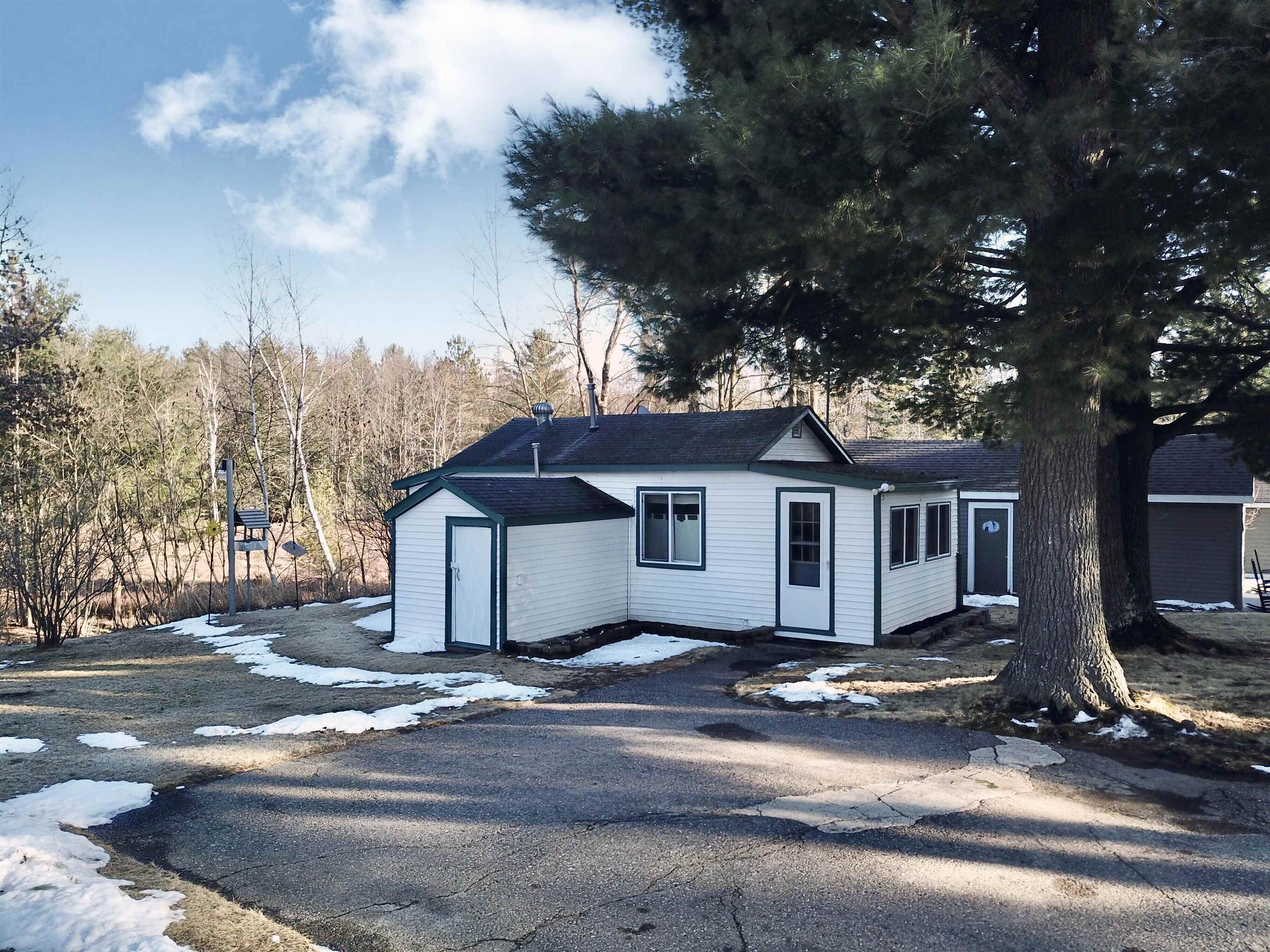 N10444 N HORSESHOE ROAD, Tomahawk, Wisconsin 54487, 1 Bedroom Bedrooms, ,1 BathroomBathrooms,Residential,For Sale,N10444 N HORSESHOE ROAD,22501195