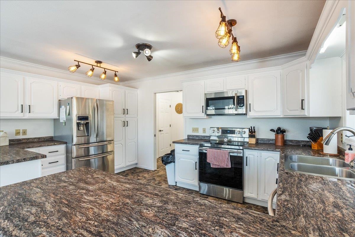 126280 EAU PLEINE ROAD, Stratford, Wisconsin 54484, 3 Bedrooms Bedrooms, ,2 BathroomsBathrooms,Residential,For Sale,126280 EAU PLEINE ROAD,22501197