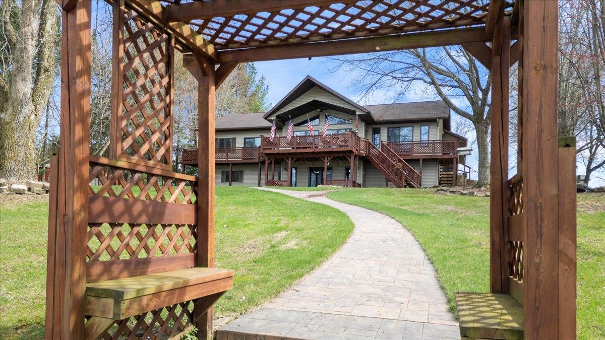 126280 EAU PLEINE ROAD, Stratford, Wisconsin 54484, 3 Bedrooms Bedrooms, ,2 BathroomsBathrooms,Residential,For Sale,126280 EAU PLEINE ROAD,22501197