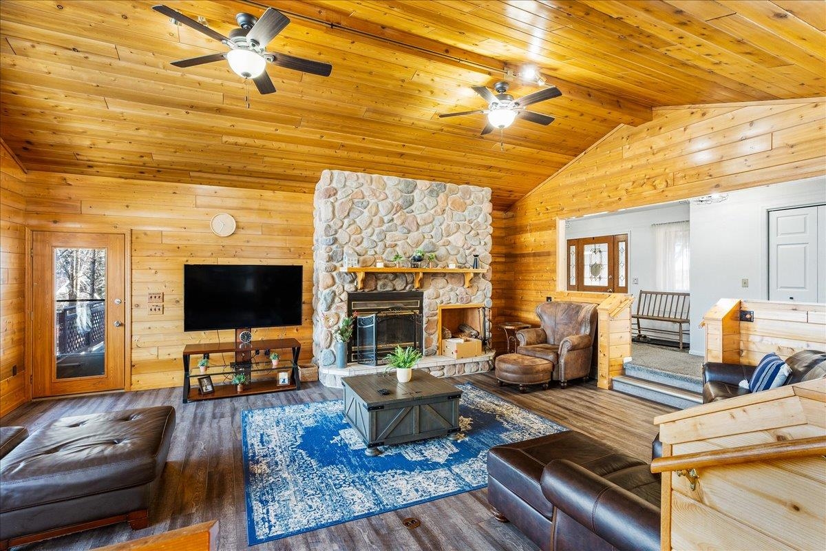 126280 EAU PLEINE ROAD, Stratford, Wisconsin 54484, 3 Bedrooms Bedrooms, ,2 BathroomsBathrooms,Residential,For Sale,126280 EAU PLEINE ROAD,22501197