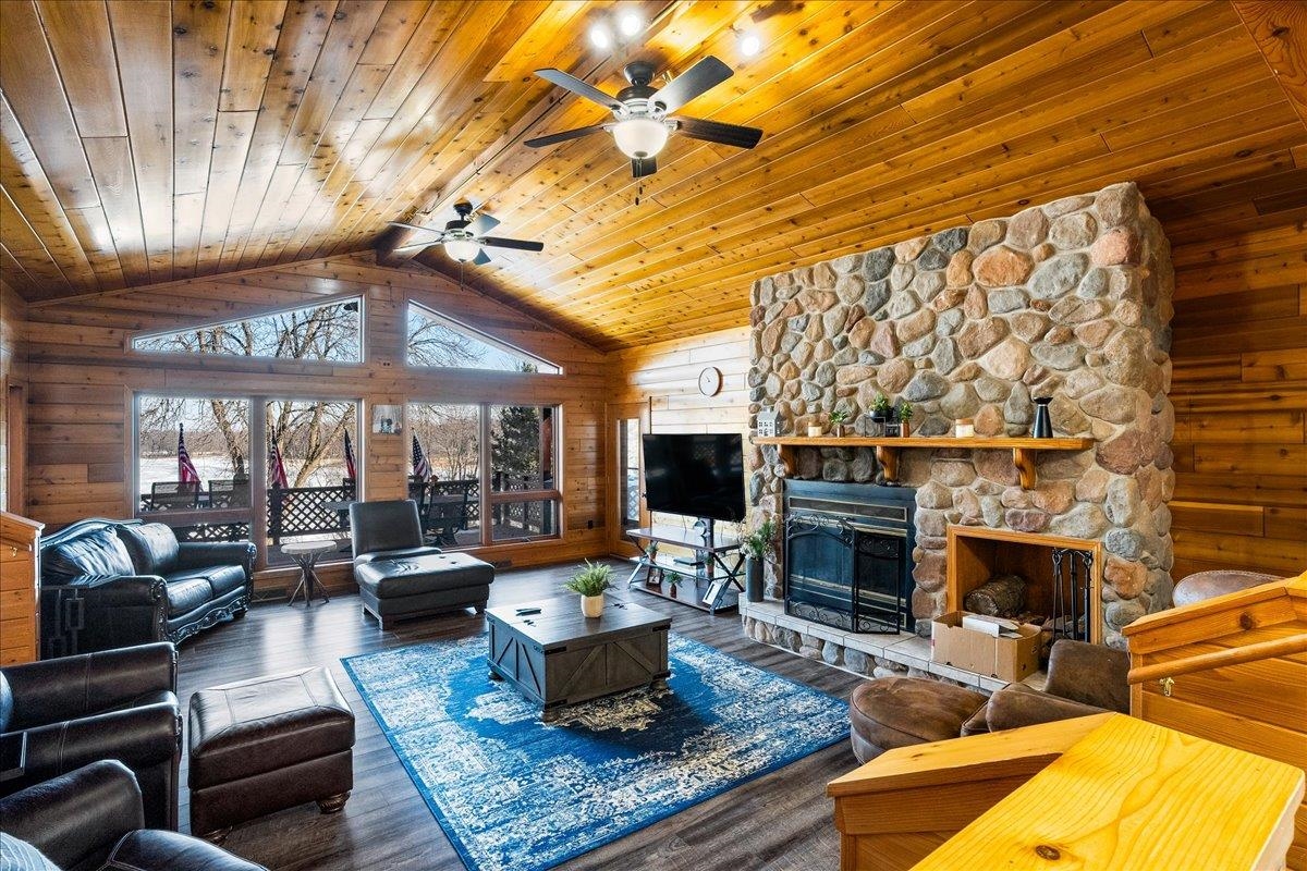 126280 EAU PLEINE ROAD, Stratford, Wisconsin 54484, 3 Bedrooms Bedrooms, ,2 BathroomsBathrooms,Residential,For Sale,126280 EAU PLEINE ROAD,22501197