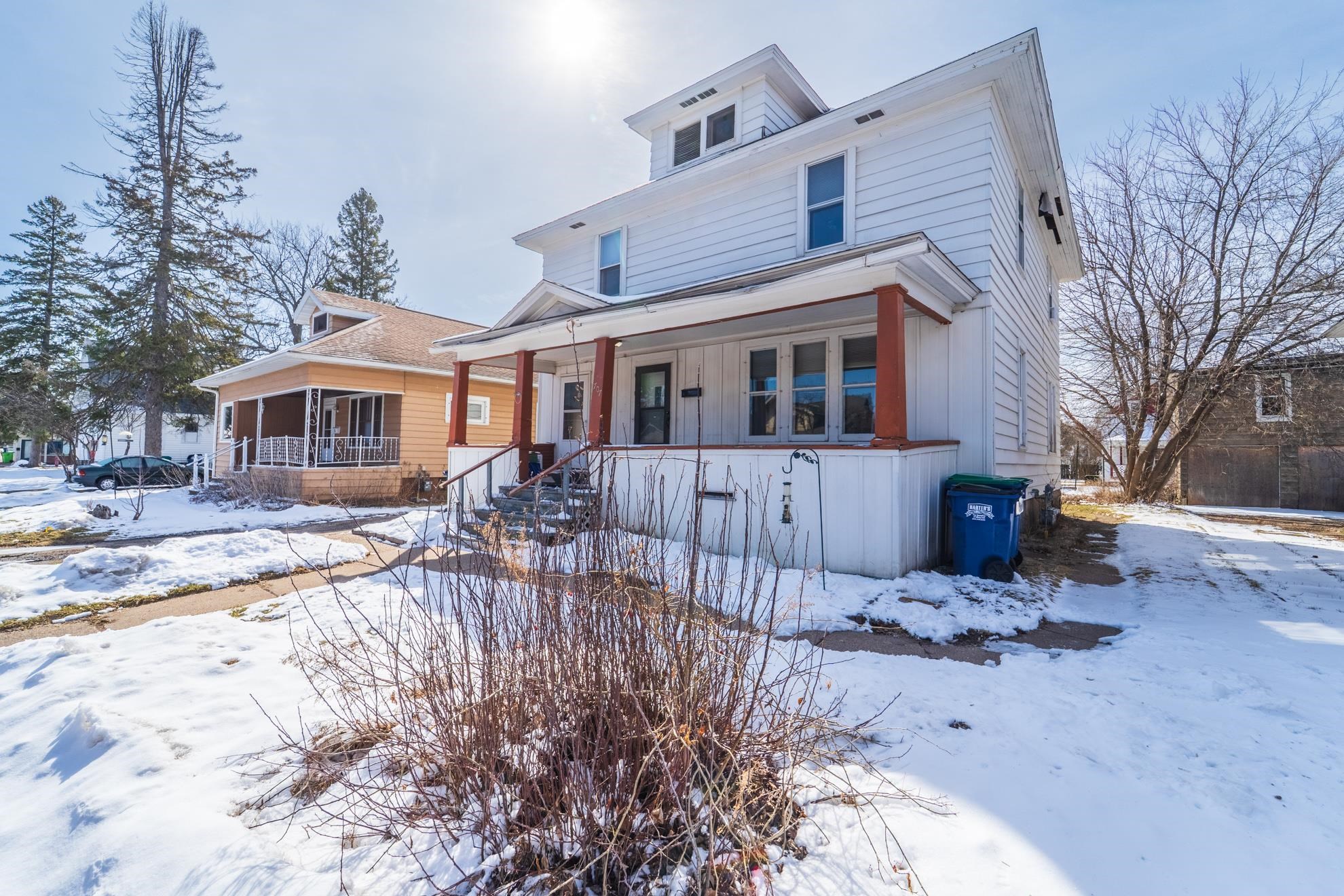707 E THOMAS STREET, Wausau, Wisconsin 54403, 1 Bedroom Bedrooms, 4 Rooms Rooms,1 BathroomBathrooms,Multi-family,For Sale,707 E THOMAS STREET,22501213