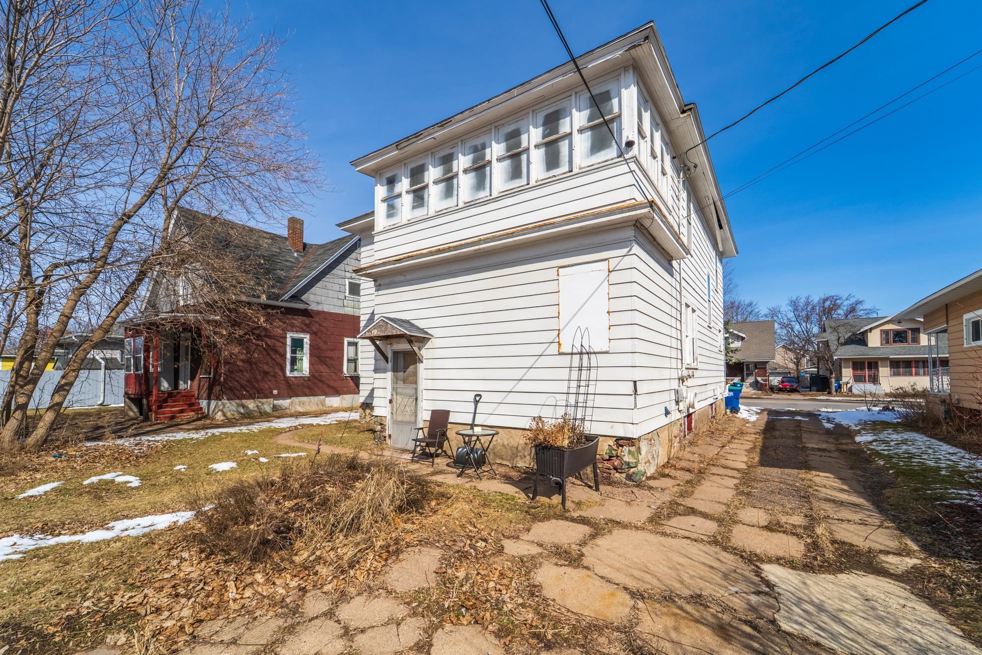 707 E THOMAS STREET, Wausau, Wisconsin 54403, 1 Bedroom Bedrooms, 4 Rooms Rooms,1 BathroomBathrooms,Multi-family,For Sale,707 E THOMAS STREET,22501213