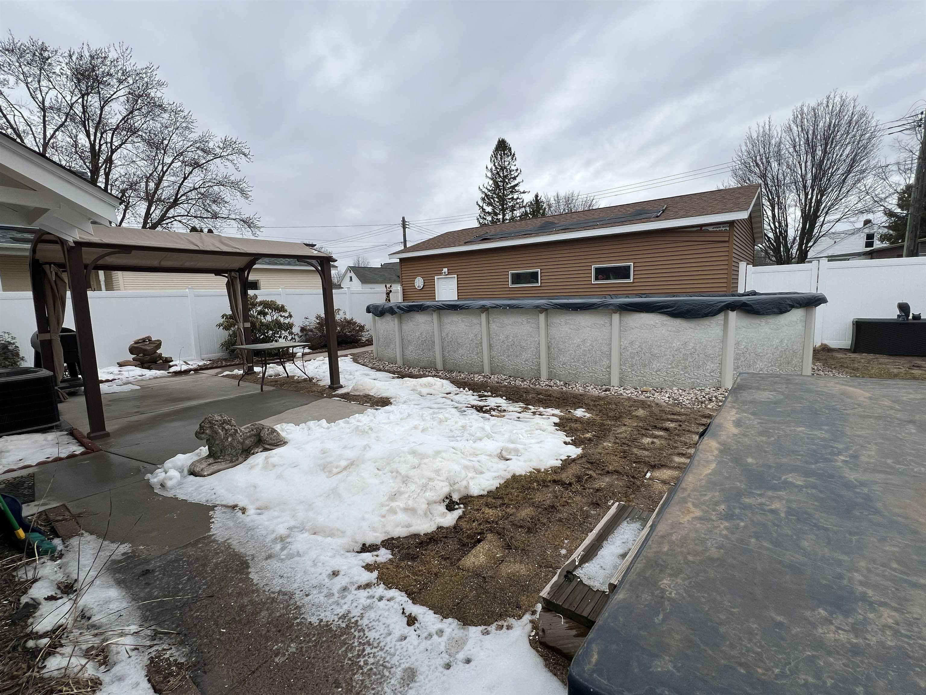 1241 OAK STREET, Wisconsin Rapids, Wisconsin 54494, 3 Bedrooms Bedrooms, ,1 BathroomBathrooms,Residential,For Sale,1241 OAK STREET,22501217