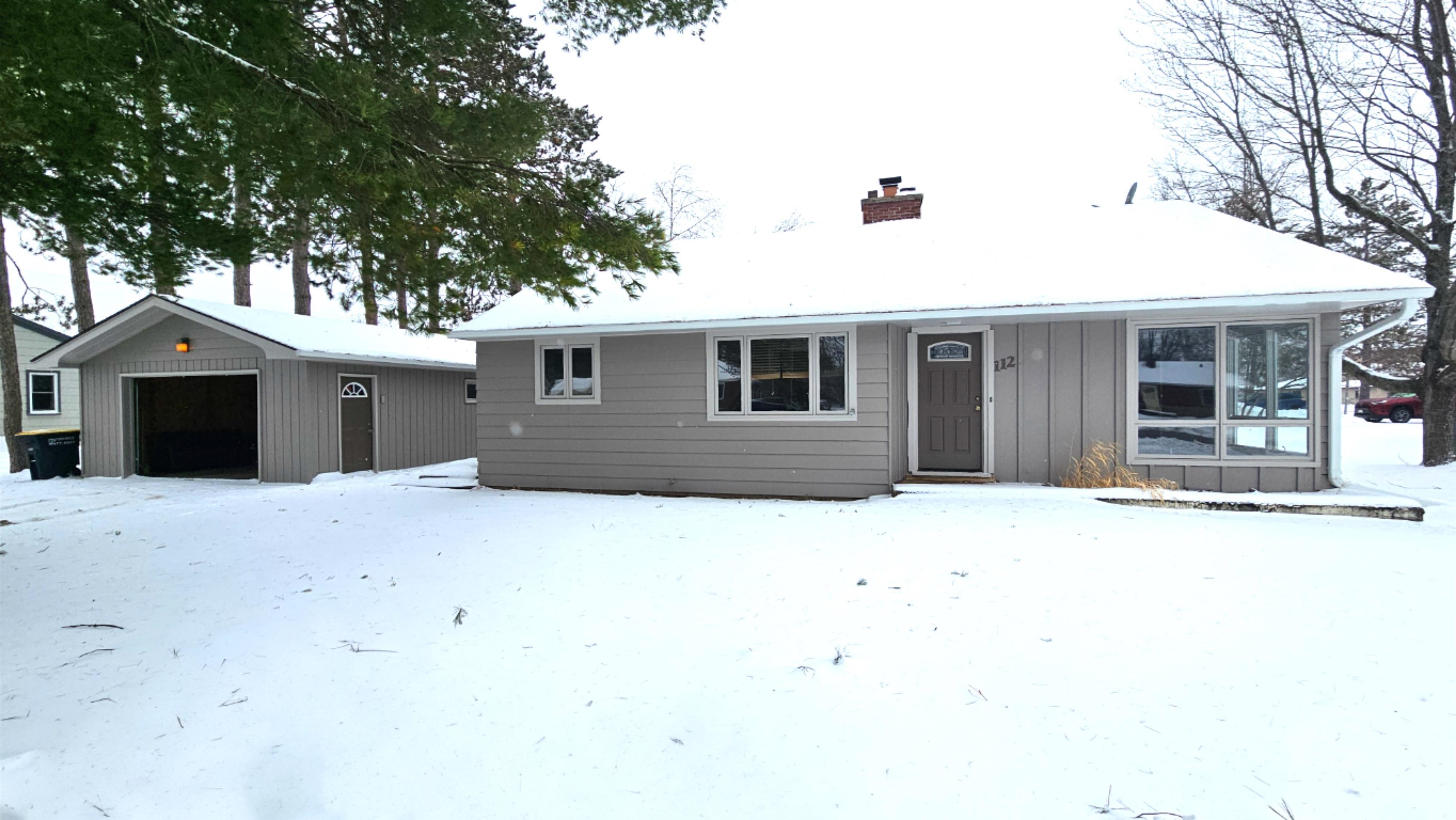 112 N SILVER LAKE ROAD, Eagle River, Wisconsin 54521, 3 Bedrooms Bedrooms, ,1 BathroomBathrooms,Residential,For Sale,112 N SILVER LAKE ROAD,22501223
