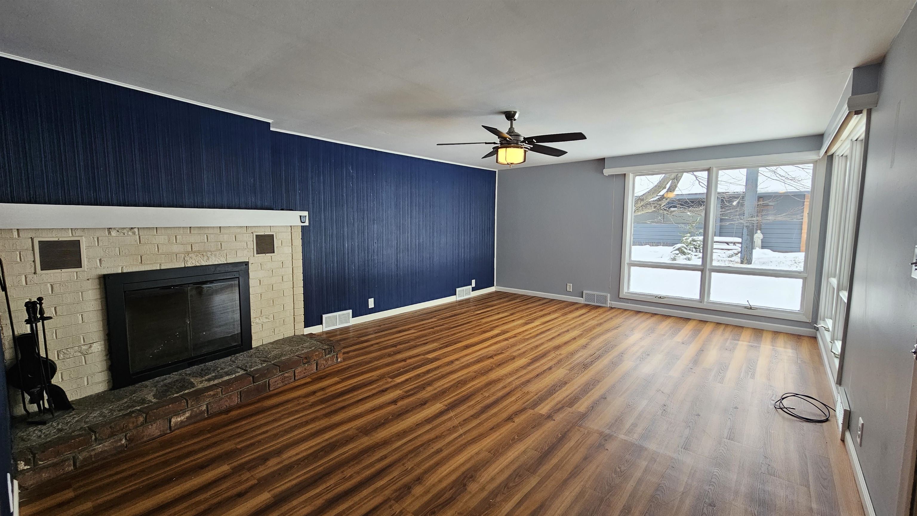 112 N SILVER LAKE ROAD, Eagle River, Wisconsin 54521, 3 Bedrooms Bedrooms, ,1 BathroomBathrooms,Residential,For Sale,112 N SILVER LAKE ROAD,22501223