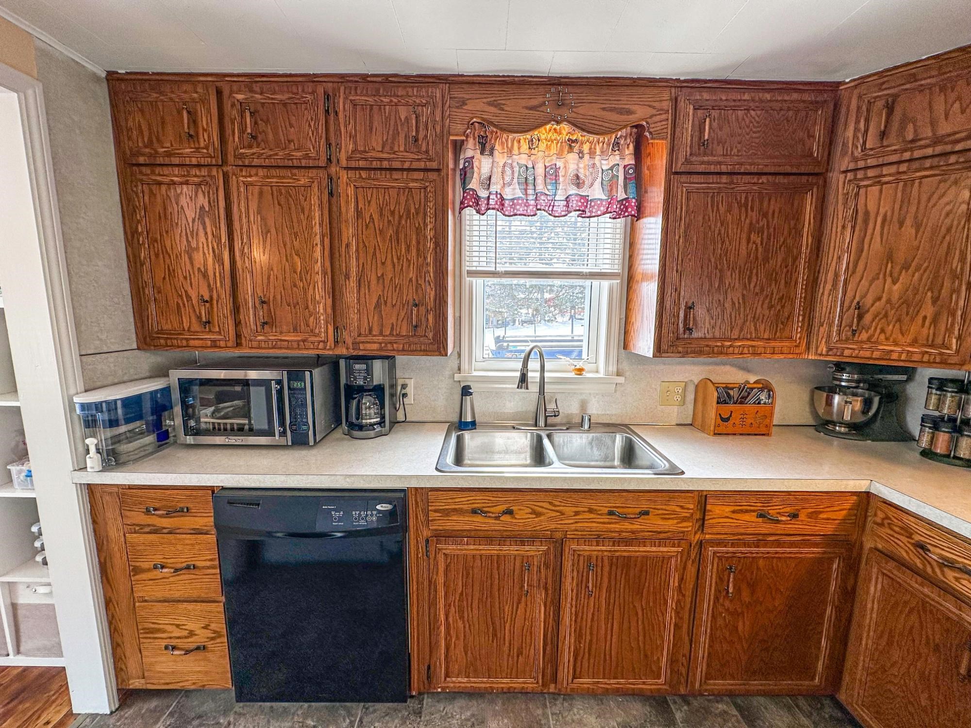 315 N 5TH STREET, Butternut, Wisconsin 54514, 4 Bedrooms Bedrooms, ,1 BathroomBathrooms,Residential,For Sale,315 N 5TH STREET,22501230