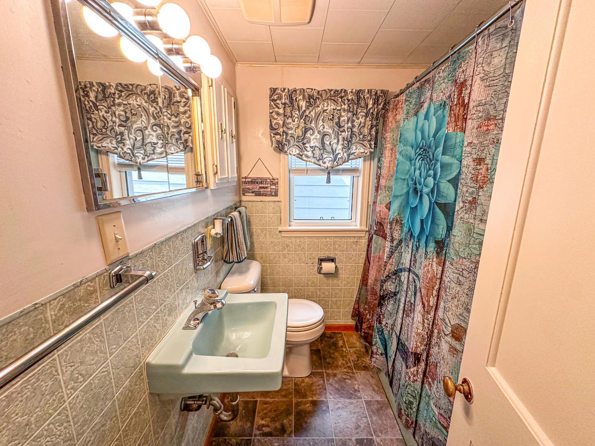 315 N 5TH STREET, Butternut, Wisconsin 54514, 4 Bedrooms Bedrooms, ,1 BathroomBathrooms,Residential,For Sale,315 N 5TH STREET,22501230