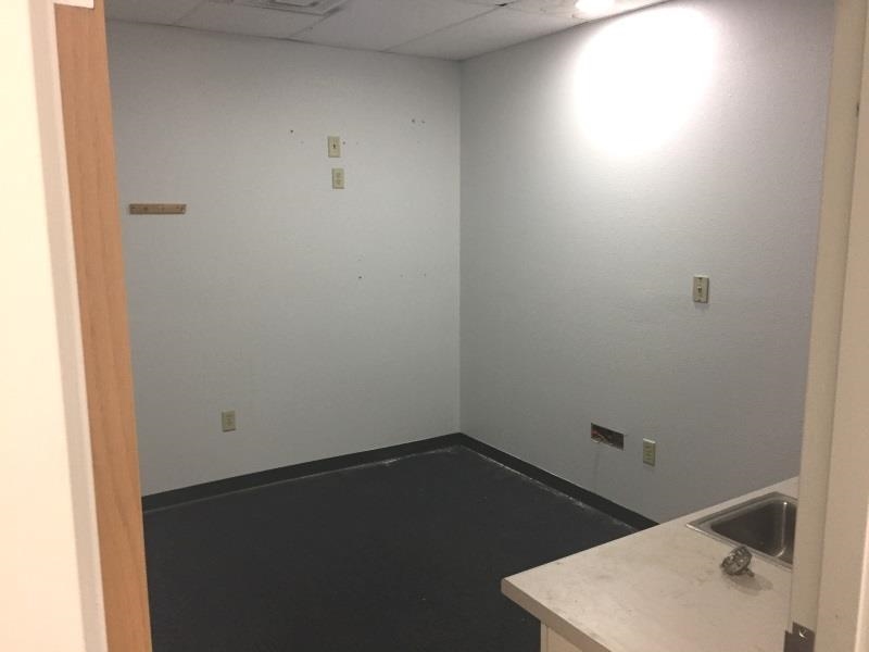 1367 S 8TH STREET, Wisconsin Rapids, Wisconsin 54494, ,Commercial/industrial,For Rent,1367 S 8TH STREET,22501256