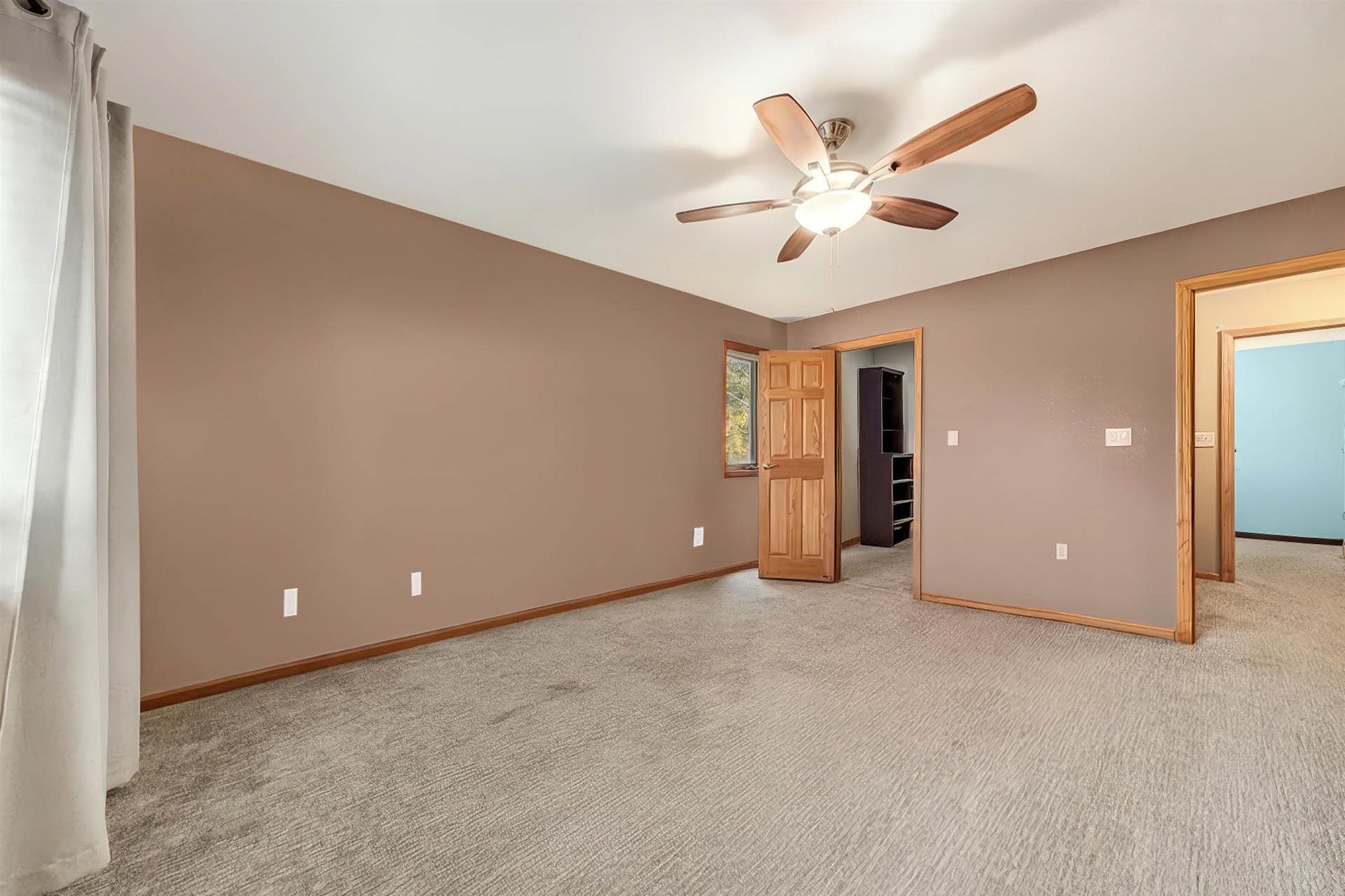 N4819 SINISSIPPI POINT ROAD, JUNEAU, Wisconsin 53039, 5 Bedrooms Bedrooms, ,3 BathroomsBathrooms,Residential,For Sale,N4819 SINISSIPPI POINT ROAD,22501285