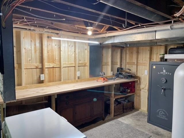 N1040 COUNTY ROAD Z, Pittsville, Wisconsin 54466, 4 Bedrooms Bedrooms, ,2 BathroomsBathrooms,Residential,For Sale,N1040 COUNTY ROAD Z,22501329