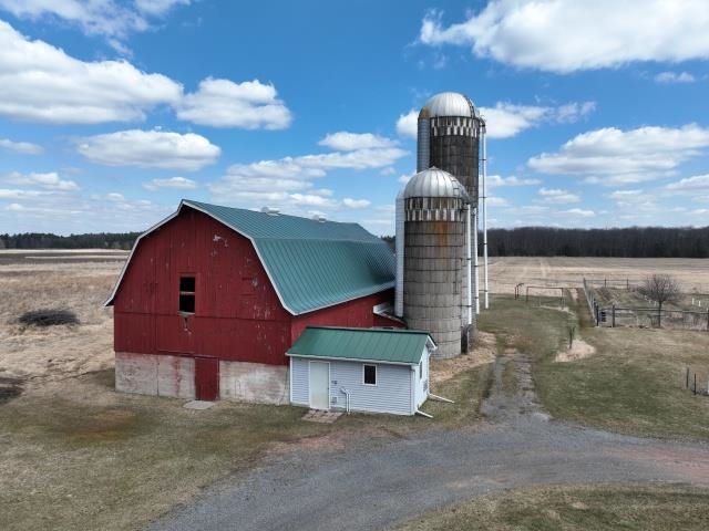 N1040 COUNTY ROAD Z, Pittsville, Wisconsin 54466, 4 Bedrooms Bedrooms, ,2 BathroomsBathrooms,Residential,For Sale,N1040 COUNTY ROAD Z,22501329