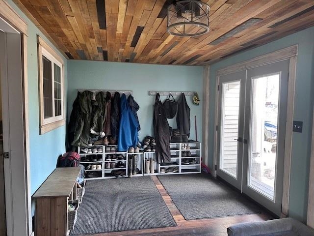 9462 US HIGHWAY 10, Marshfield, Wisconsin 54449, 5 Bedrooms Bedrooms, ,2 BathroomsBathrooms,Residential,For Sale,9462 US HIGHWAY 10,22501352