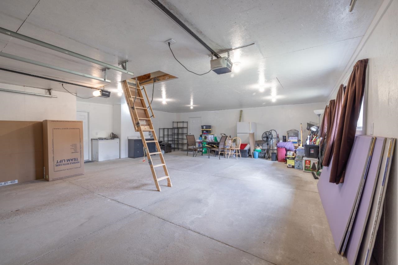 6853 STATE HIGHWAY 80, Pittsville, Wisconsin 54466, 3 Bedrooms Bedrooms, ,2 BathroomsBathrooms,Residential,For Sale,6853 STATE HIGHWAY 80,22501412