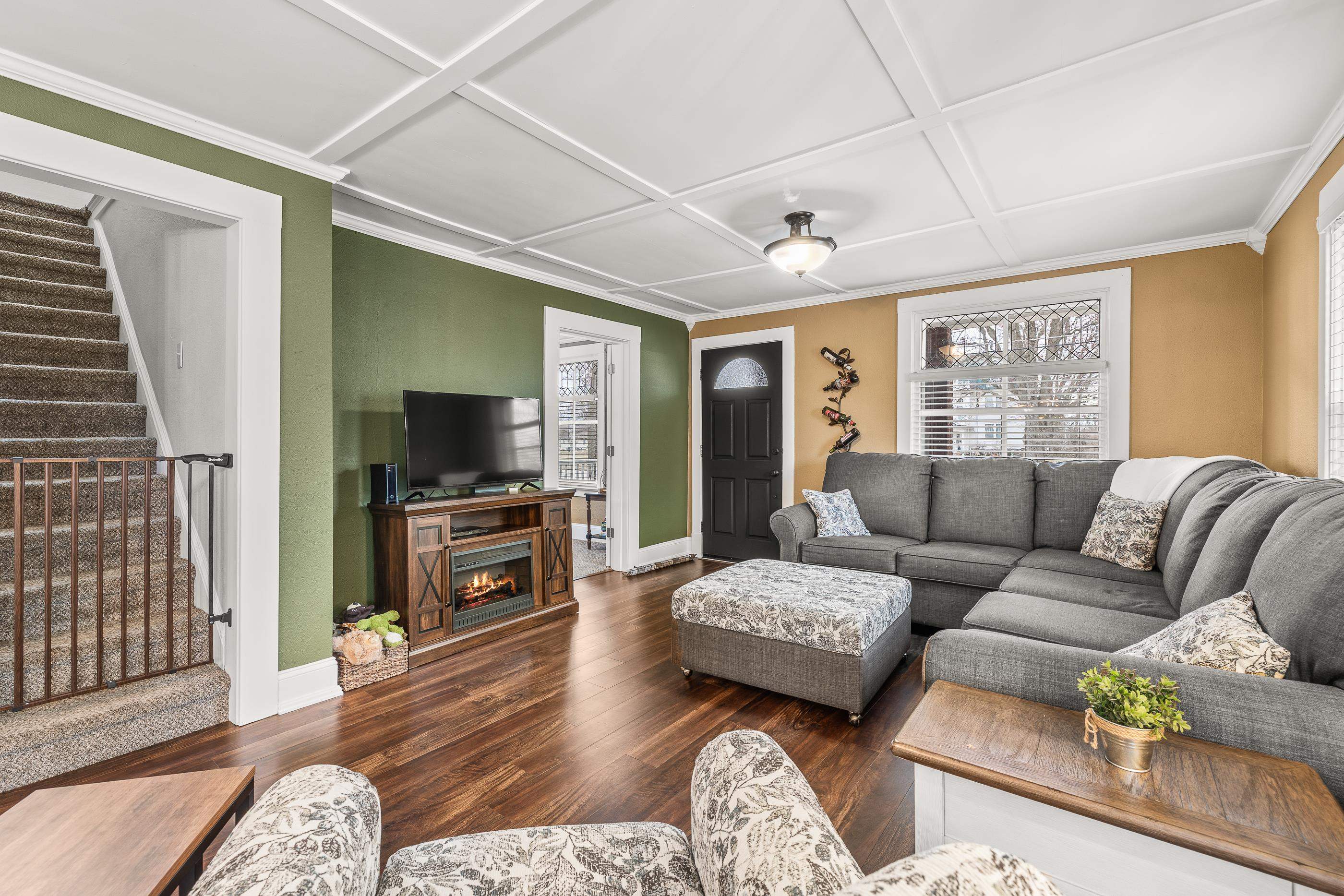 1103 E 4TH STREET, Marshfield, Wisconsin 54449, 4 Bedrooms Bedrooms, ,3 BathroomsBathrooms,Residential,For Sale,1103 E 4TH STREET,22501426