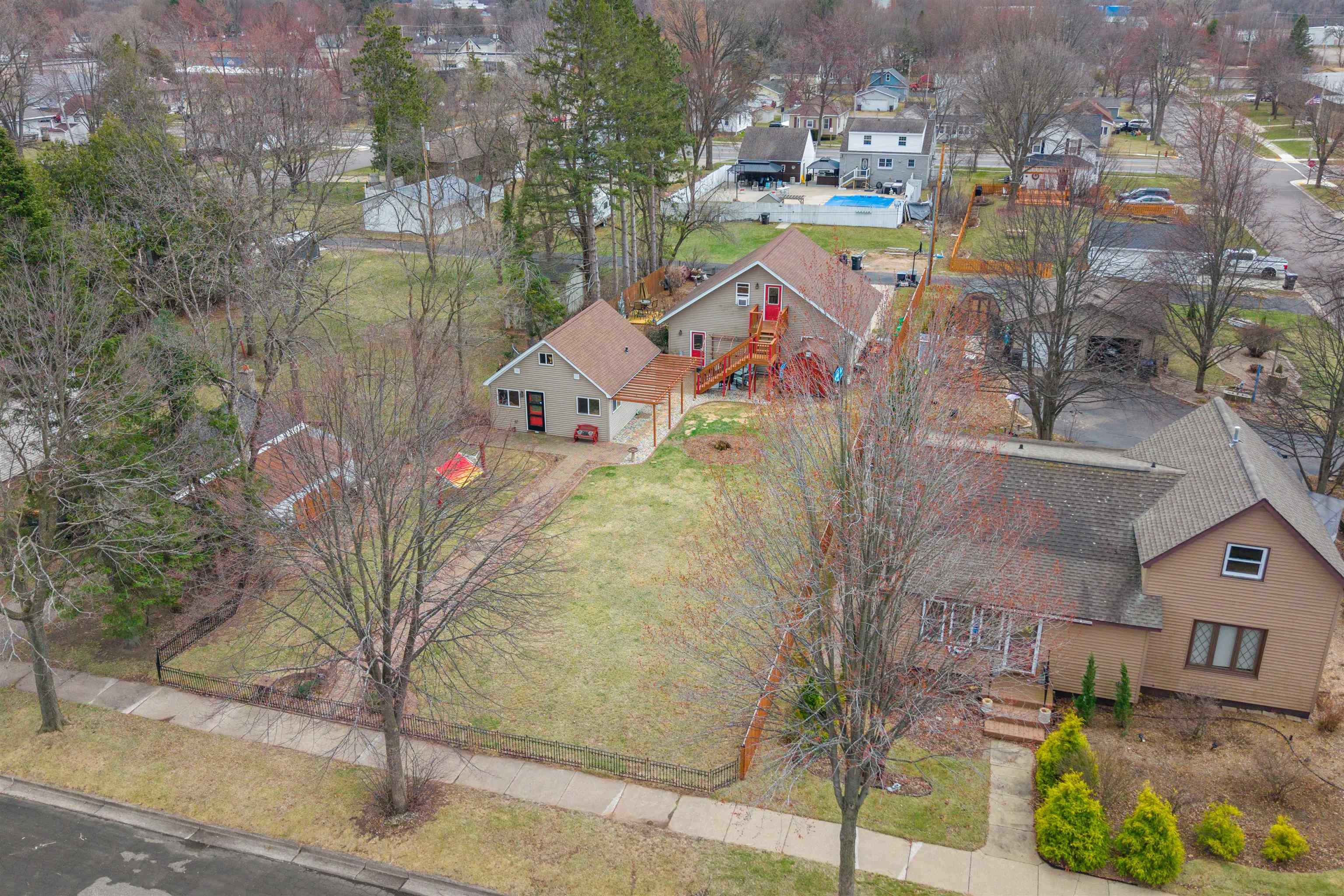 341 ISLAND AVENUE, Port Edwards, Wisconsin 54469, 2 Bedrooms Bedrooms, ,1 BathroomBathrooms,Residential,For Sale,341 ISLAND AVENUE,22501427