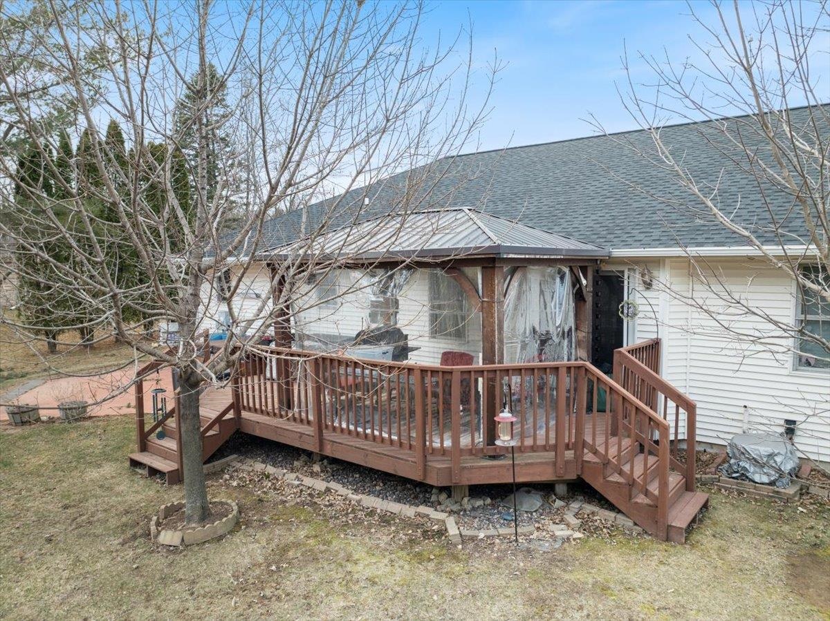 311 W PINE STREET, Abbotsford, Wisconsin 54405, 4 Bedrooms Bedrooms, ,3 BathroomsBathrooms,Residential,For Sale,311 W PINE STREET,22501461