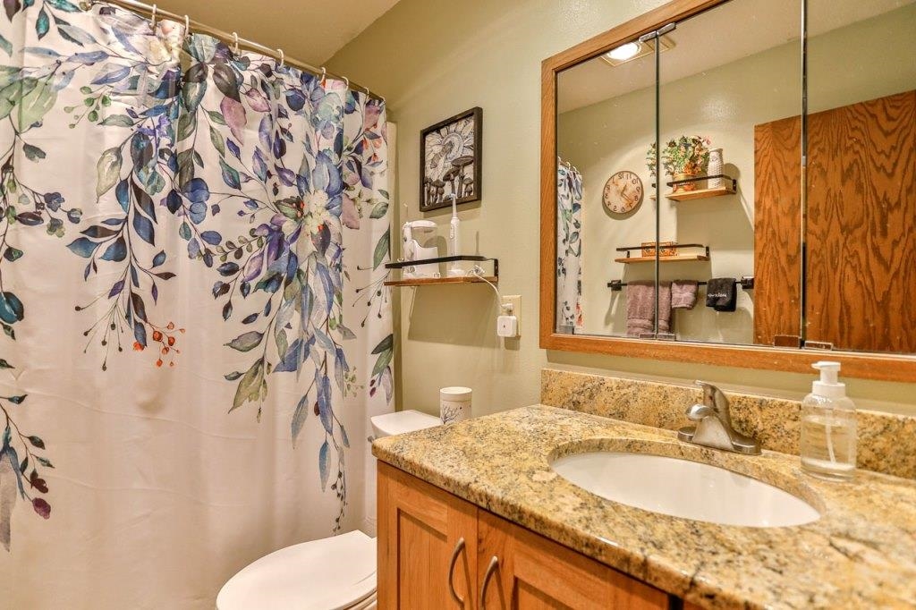 202 SOUTH ROAD, Marathon, Wisconsin 54448, 3 Bedrooms Bedrooms, ,2 BathroomsBathrooms,Residential,For Sale,202 SOUTH ROAD,22501471