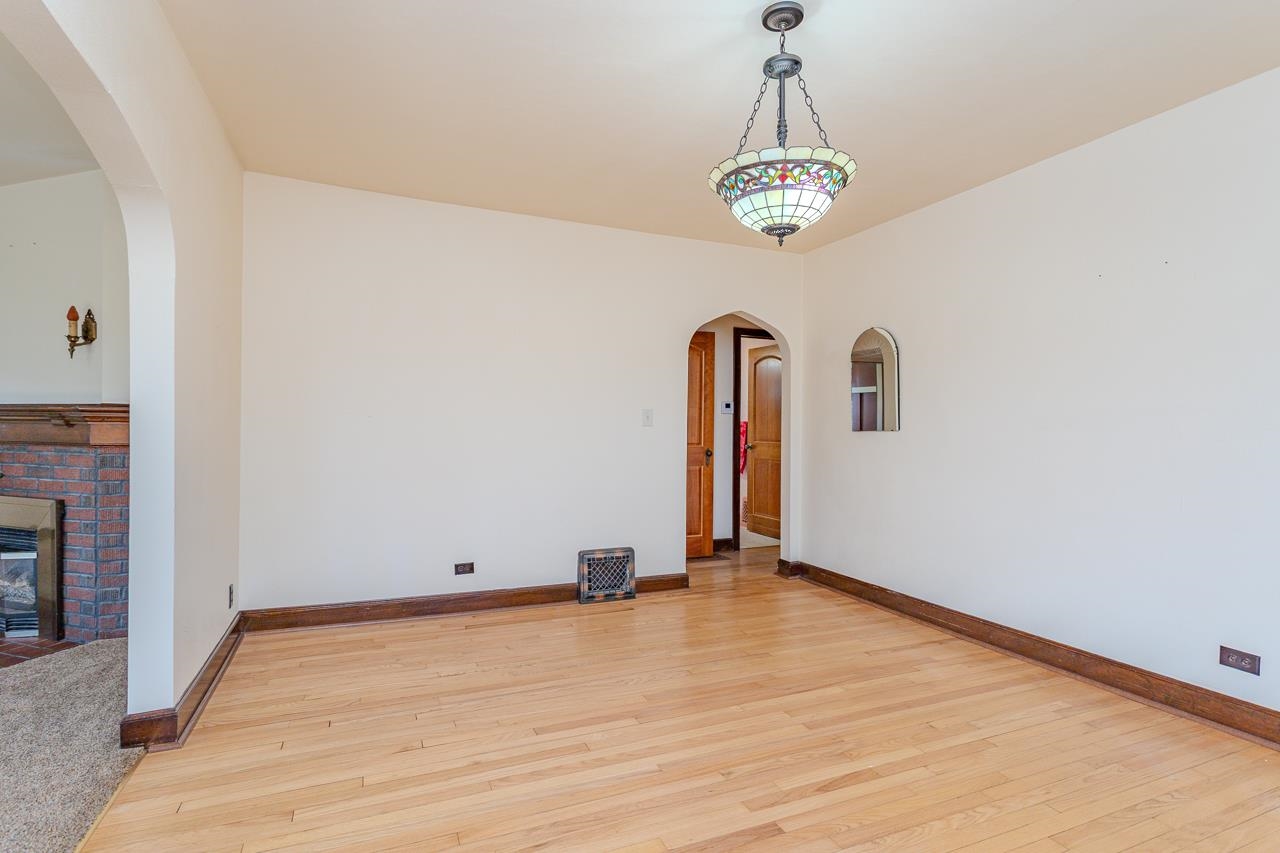 206 N 7TH AVENUE, Wausau, Wisconsin 54401, 4 Bedrooms Bedrooms, ,2 BathroomsBathrooms,Residential,For Sale,206 N 7TH AVENUE,22501477
