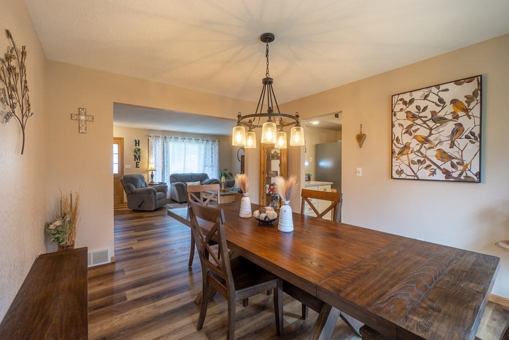5710 HIDDEN RIVER CIRCLE, Weston, Wisconsin 54476, 4 Bedrooms Bedrooms, ,3 BathroomsBathrooms,Residential,For Sale,5710 HIDDEN RIVER CIRCLE,22501484