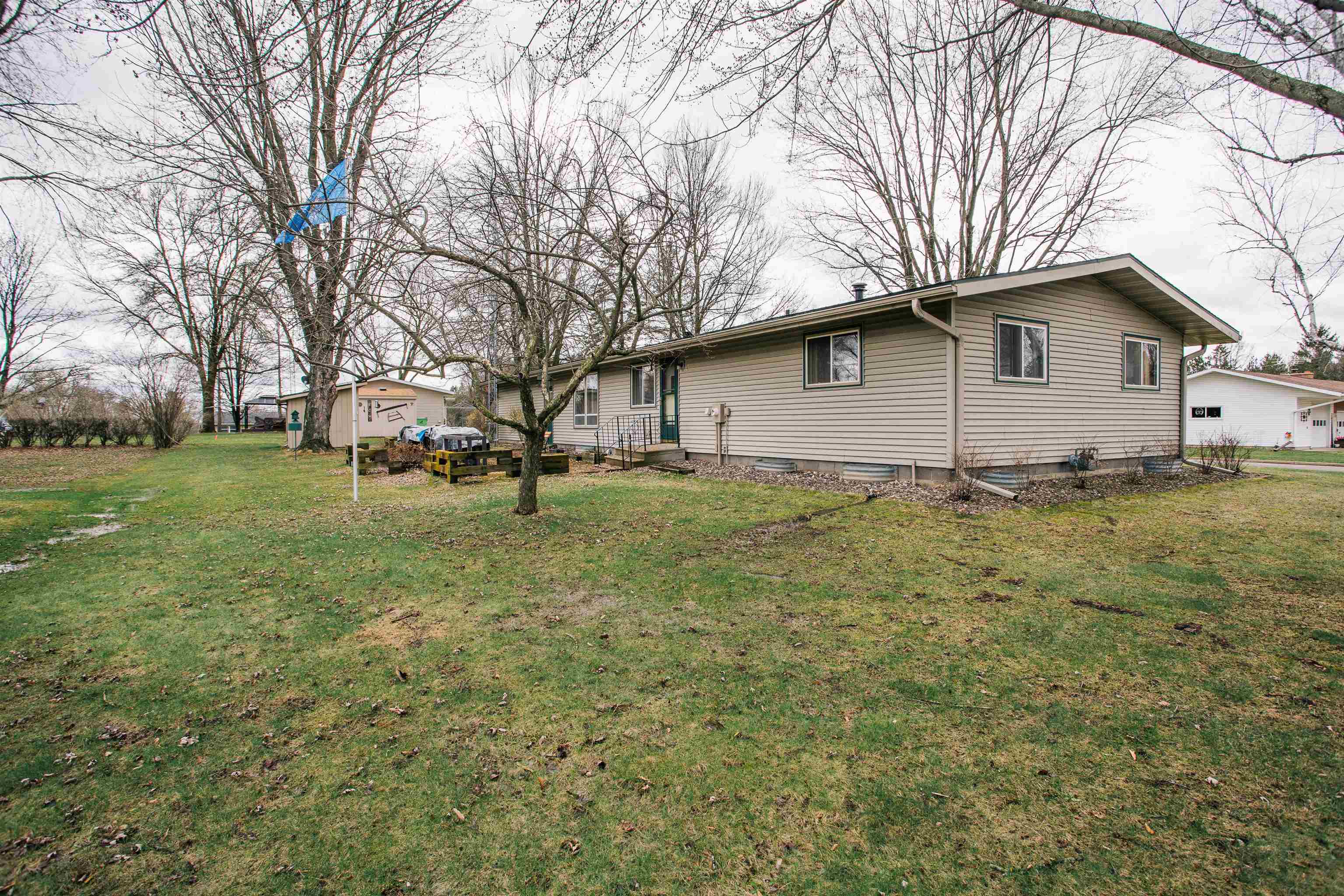 119 PARK STREET, Neillsville, Wisconsin 54456, 3 Bedrooms Bedrooms, ,2 BathroomsBathrooms,Residential,For Sale,119 PARK STREET,22501489