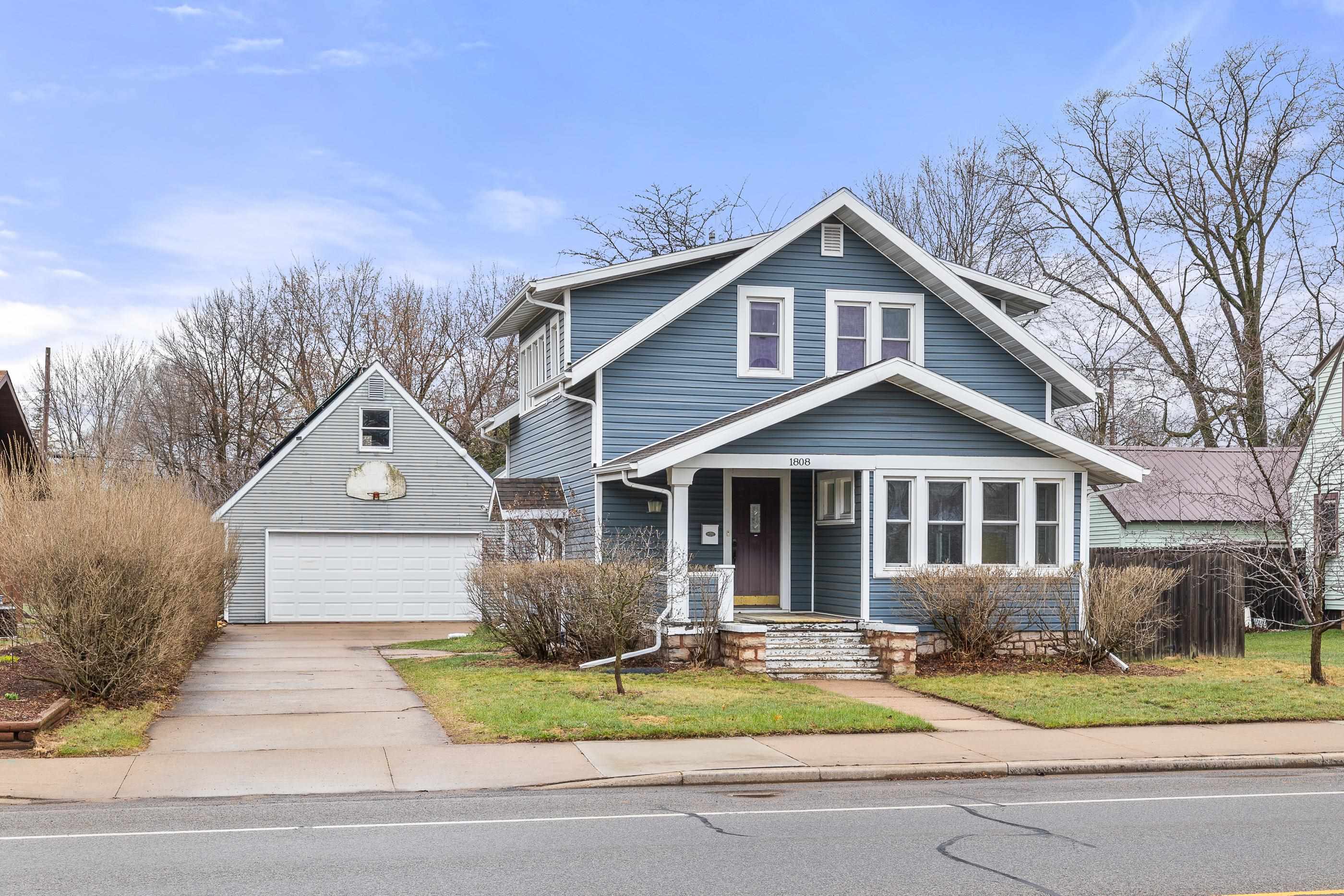 1808 MICHIGAN AVENUE, Stevens Point, Wisconsin 54481, 3 Bedrooms Bedrooms, ,1 BathroomBathrooms,Residential,For Sale,1808 MICHIGAN AVENUE,22501492