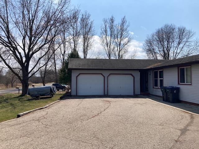 1412-1414 N HUME AVENUE, Marshfield, Wisconsin 54449, 2 Bedrooms Bedrooms, 4 Rooms Rooms,1 BathroomBathrooms,Multi-family,For Sale,1412-1414 N HUME AVENUE,22501504