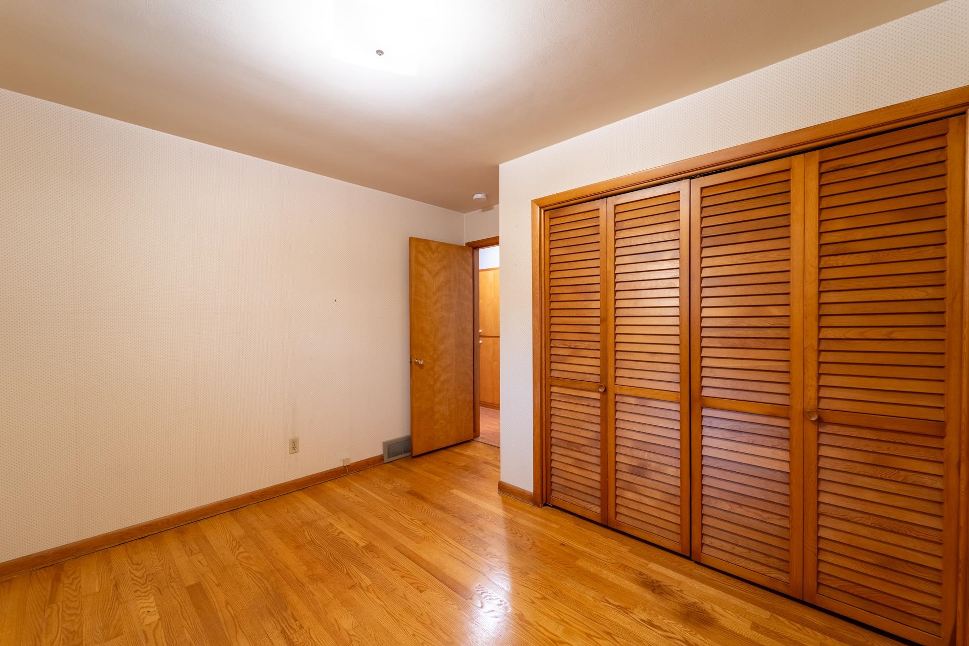 1010 HOLUB STREET, Wausau, Wisconsin 54401, 3 Bedrooms Bedrooms, ,1 BathroomBathrooms,Residential,For Sale,1010 HOLUB STREET,22501510