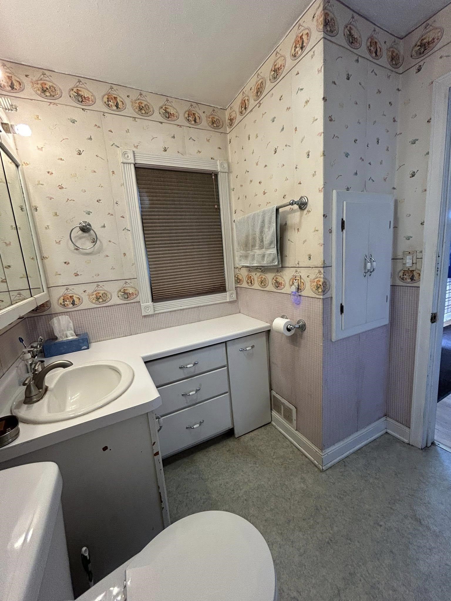 1216 MAIN STREET, Junction City, Wisconsin 54443, 2 Bedrooms Bedrooms, ,1 BathroomBathrooms,Residential,For Sale,1216 MAIN STREET,22501521