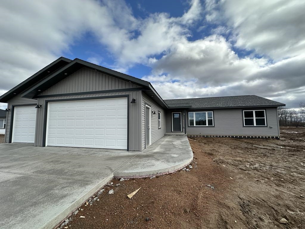 821 W ROBERTS STREET, Spencer, Wisconsin 54479, 3 Bedrooms Bedrooms, ,2 BathroomsBathrooms,Residential,For Sale,821 W ROBERTS STREET,22501526